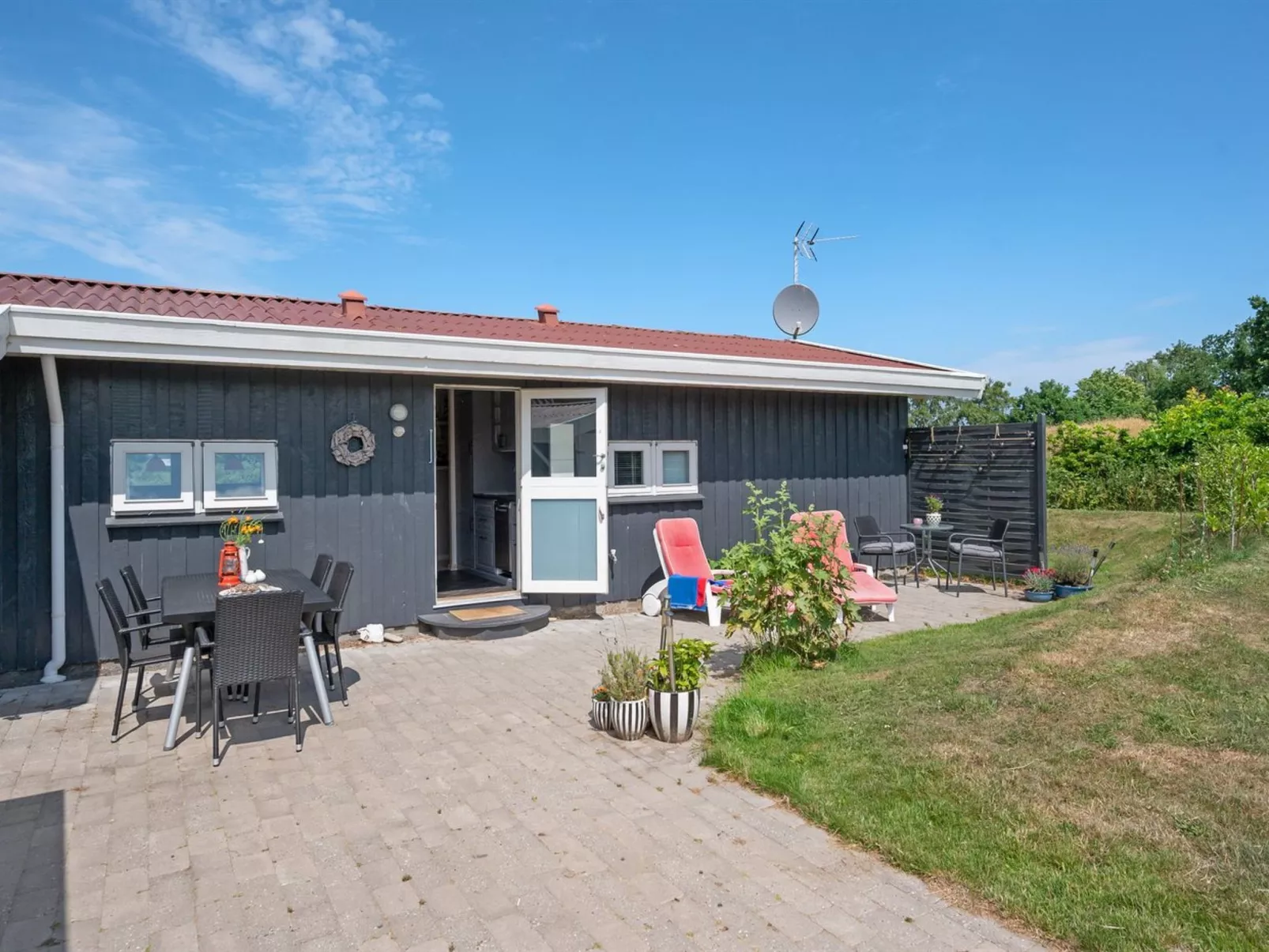 "Raija" - 400m from the sea-Outside