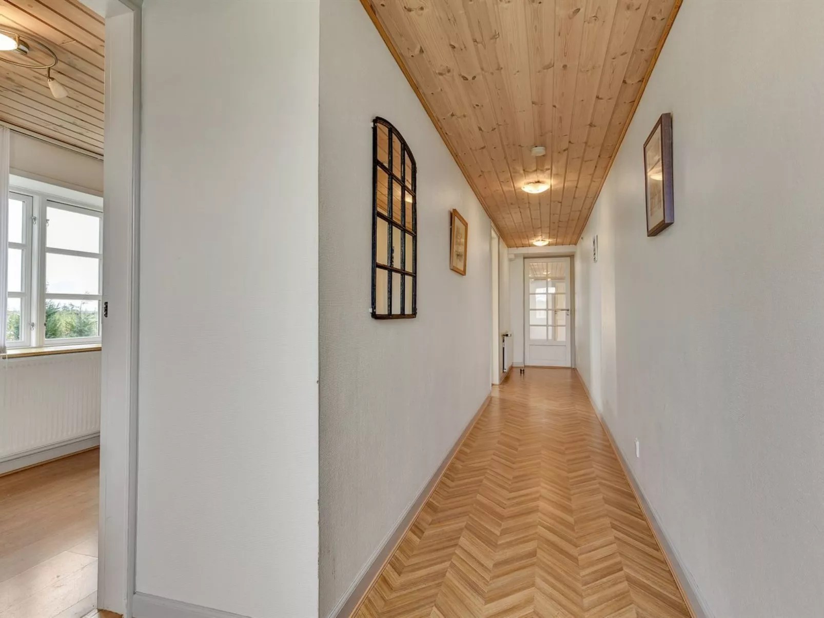 "Joran" - 120m from the sea-Drinnen