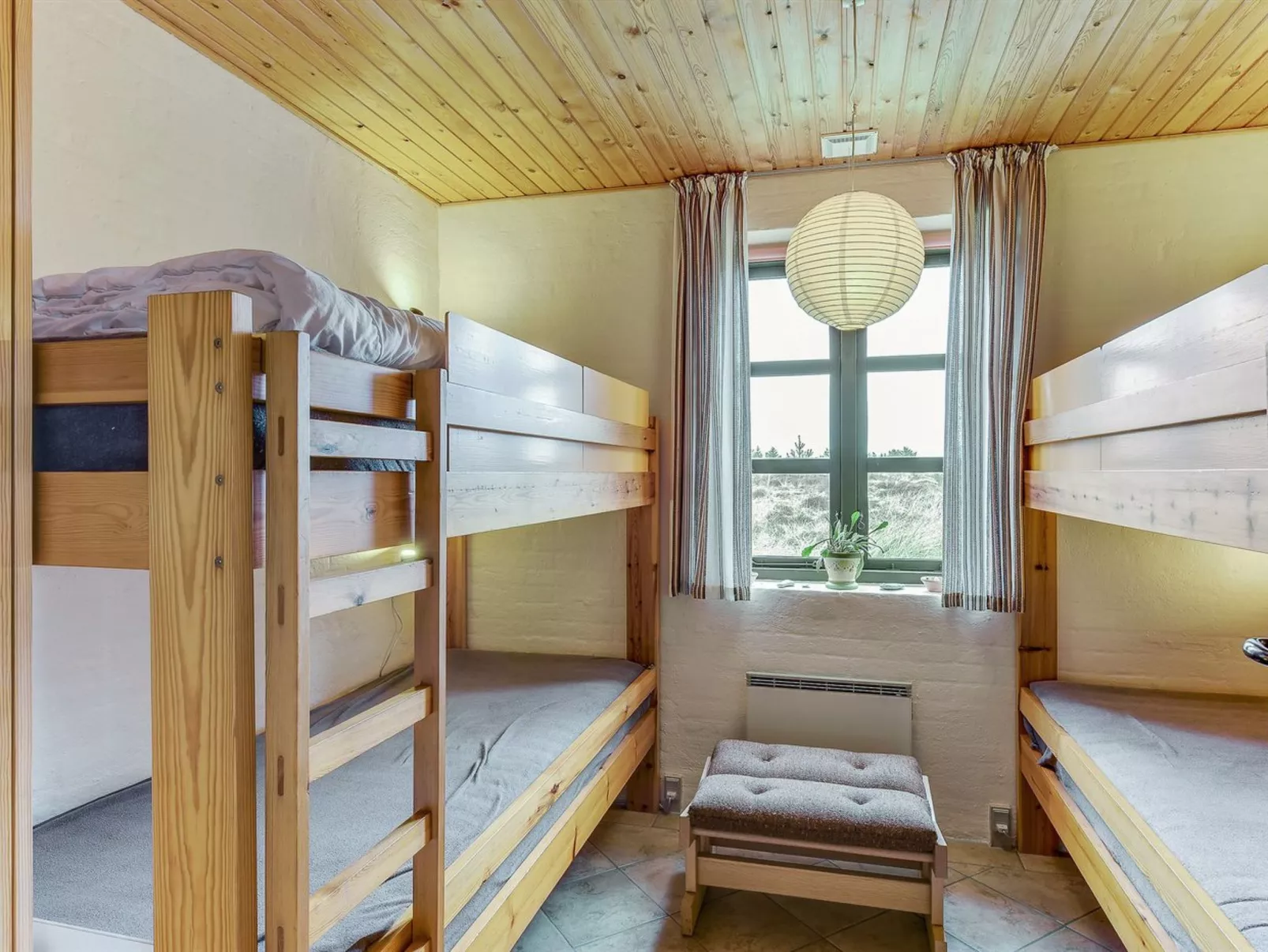 "Thermet" - 900m from the sea-Inside