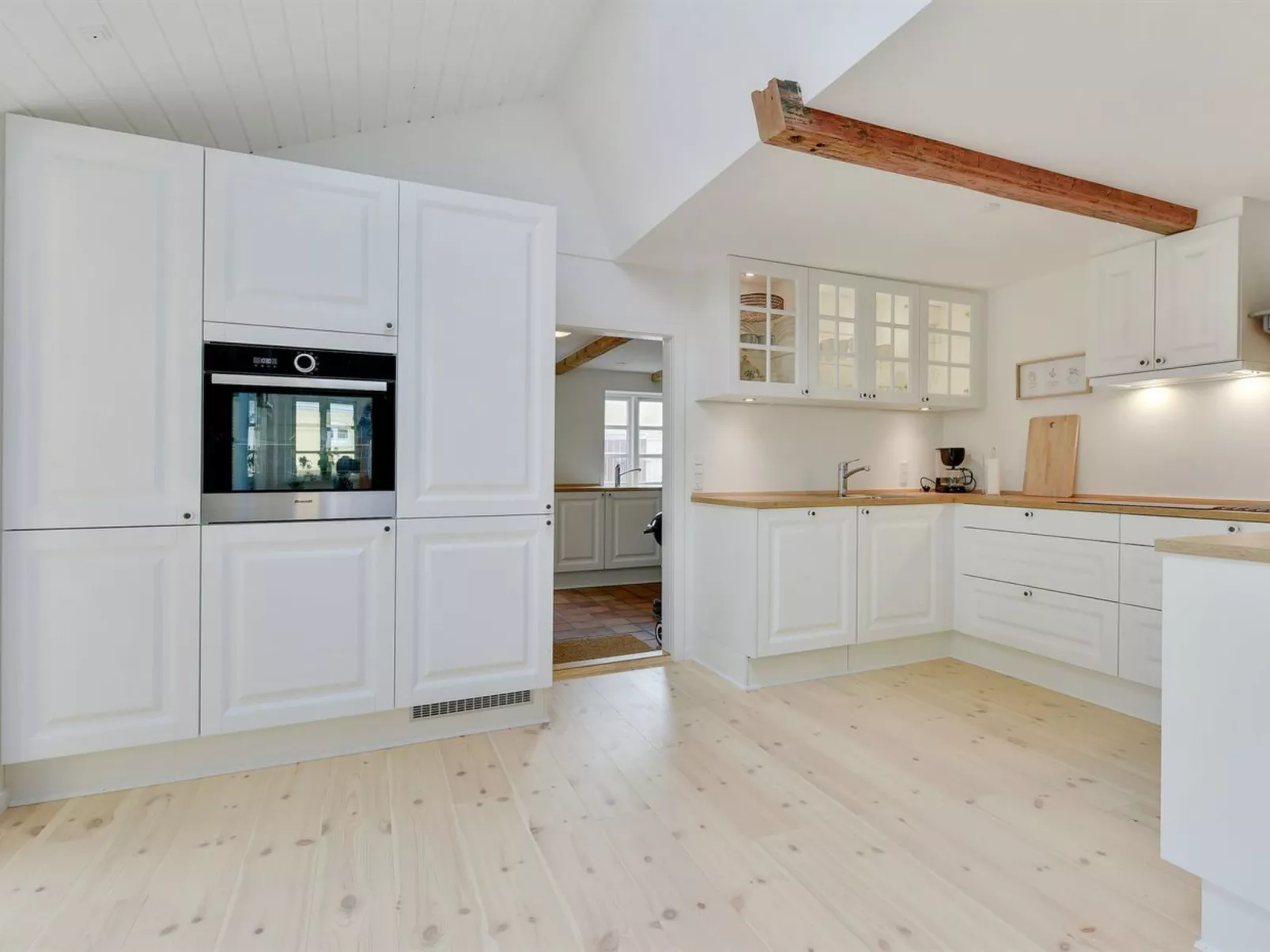 "Juhana" - 150m from the sea-Inside