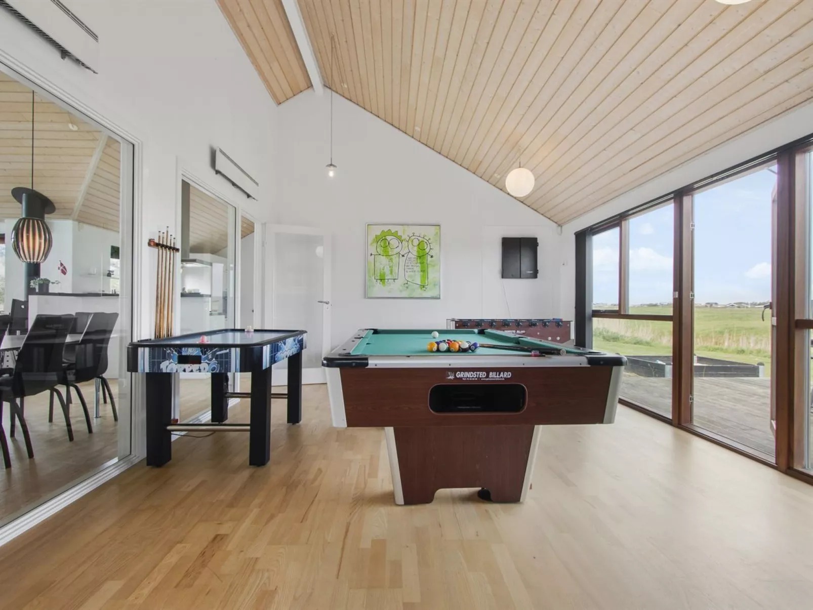 "Ilmatar" - 650m from the sea-Inside