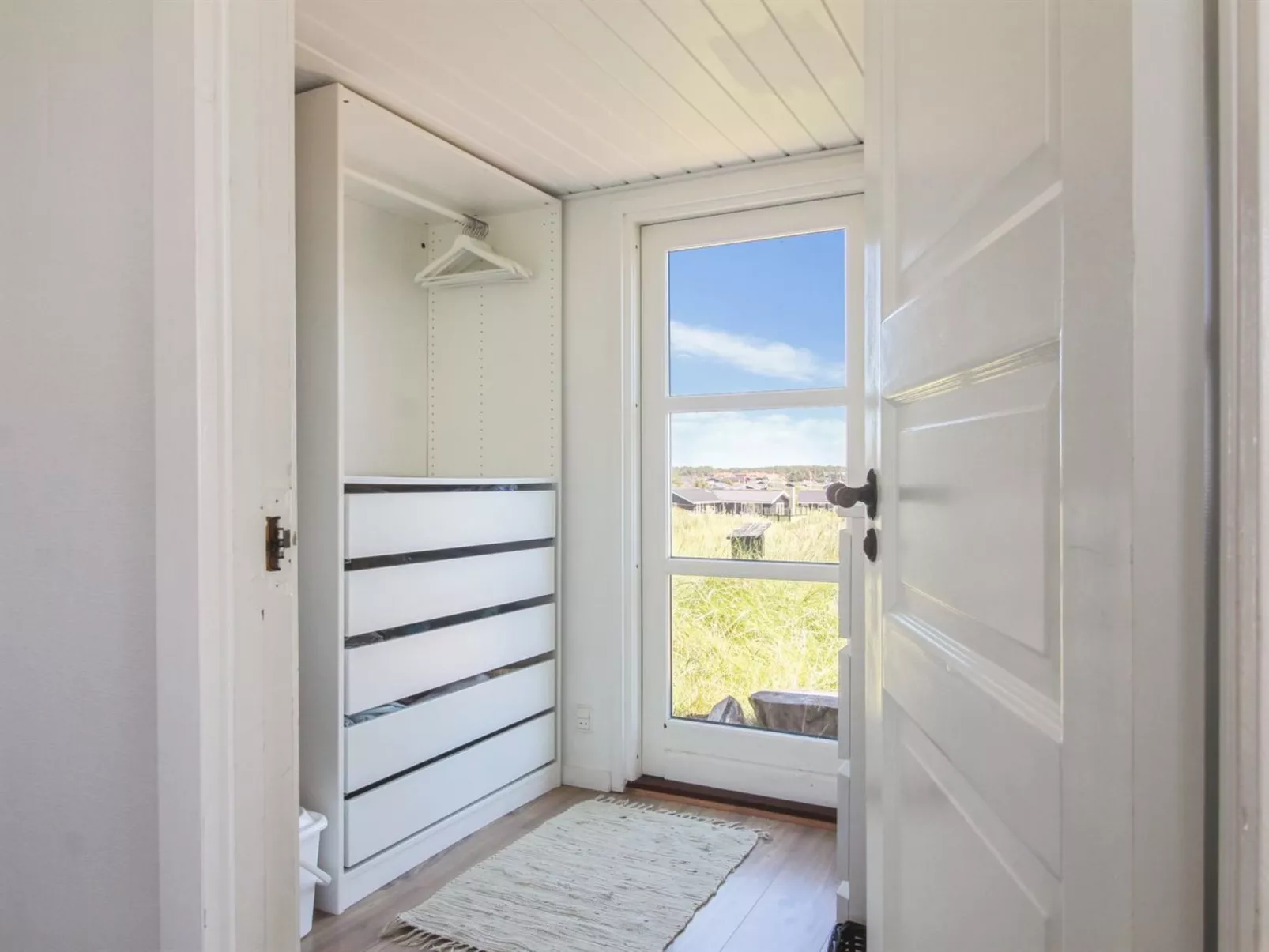 "Anissa" - 100m from the sea-Inside