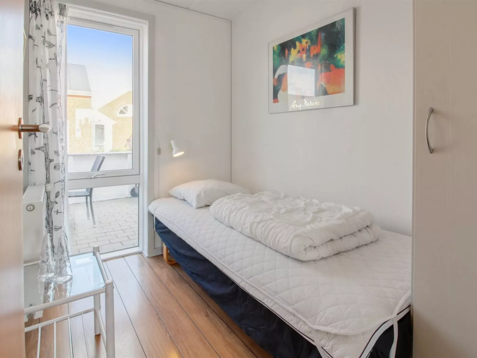 "Asved" - 2.3km from the sea-Inside