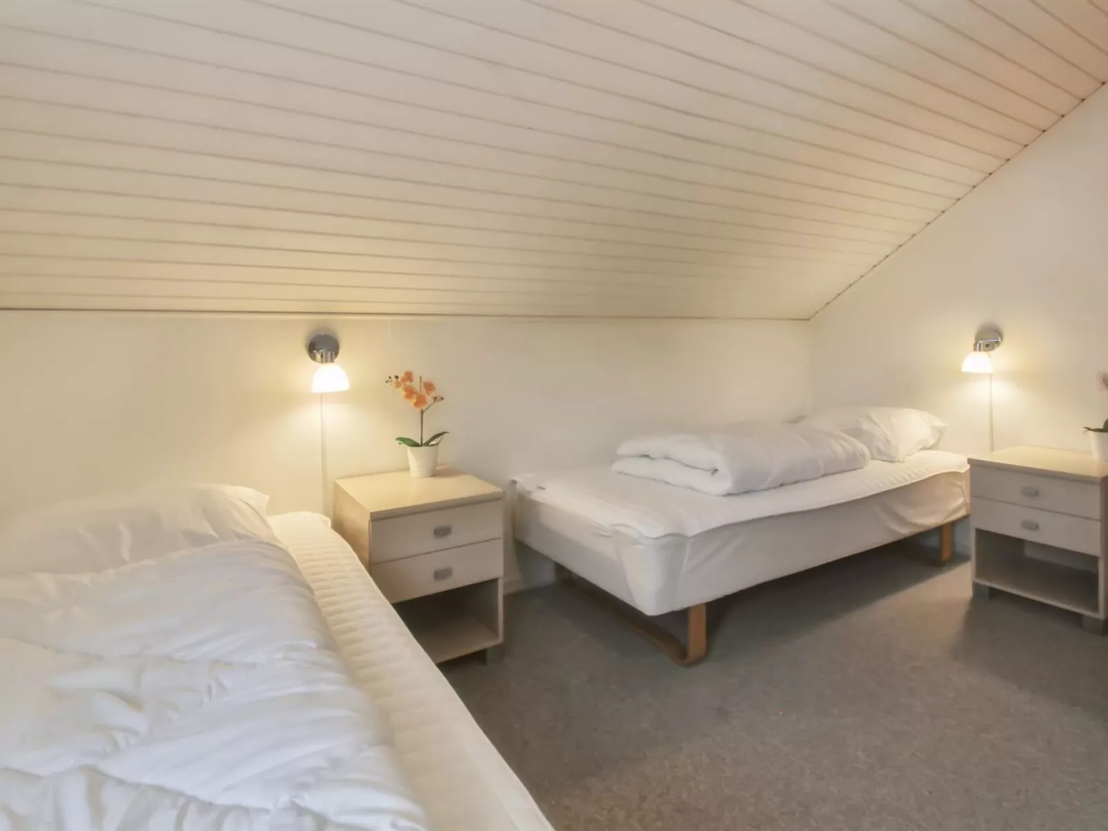 "Herward" - 2.3km from the sea-Inside