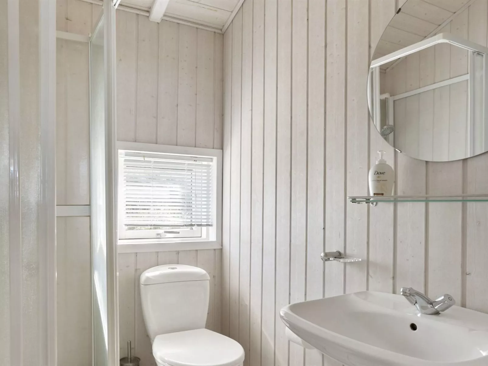 "Solvejg" - 150m from the sea-Inside