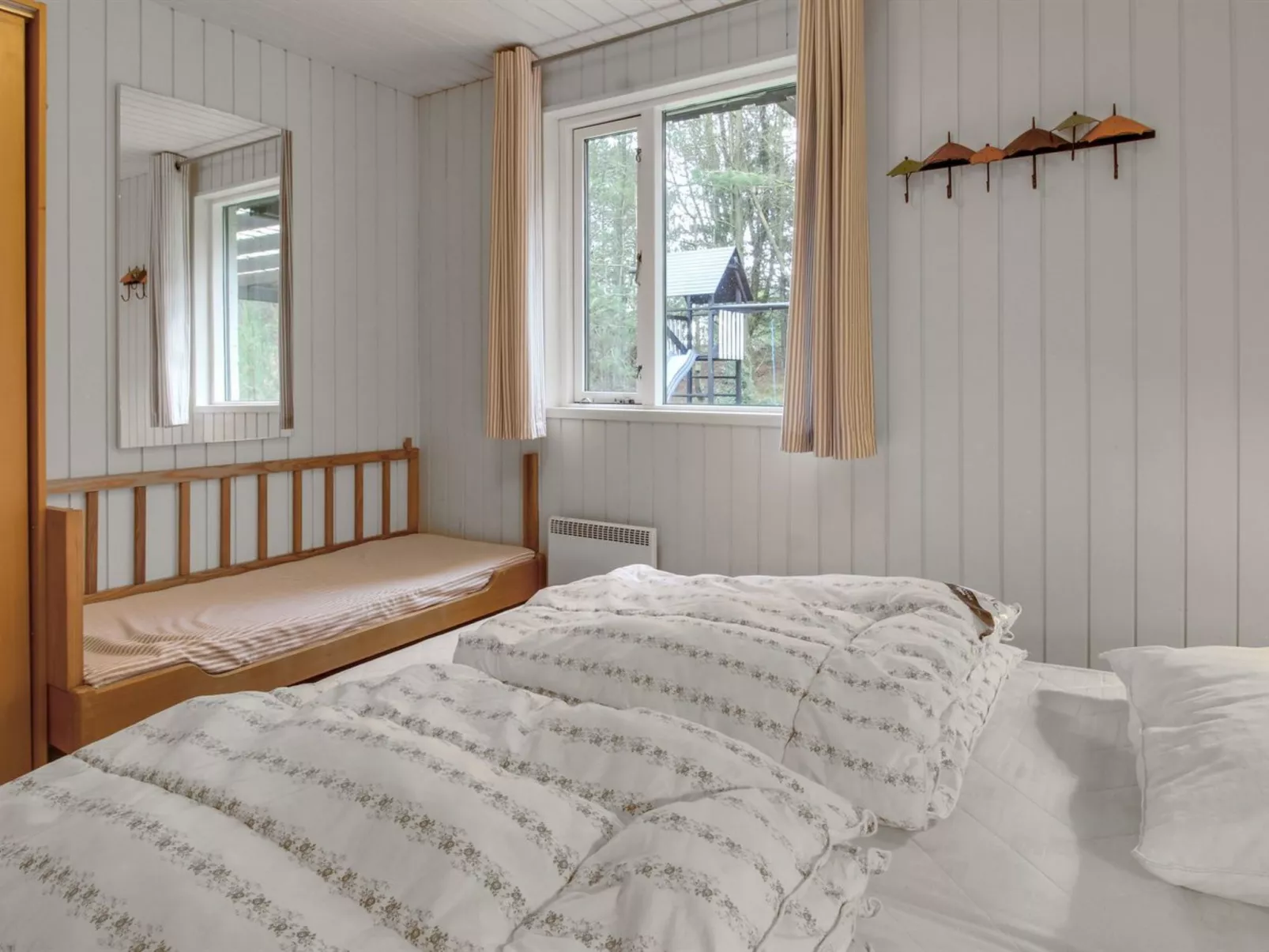 "Emilla" - 3.8km from the sea-Drinnen