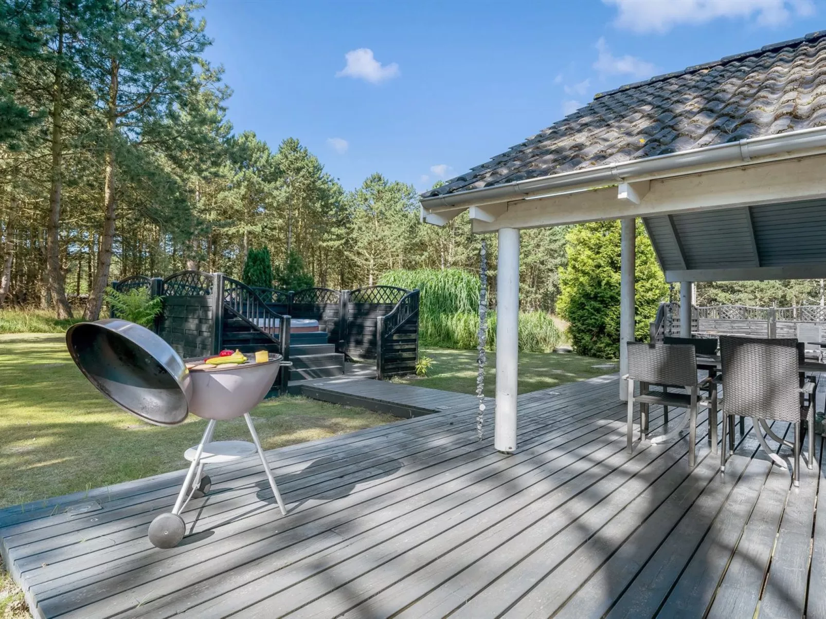 "Matine" - 800m from the sea-Outside