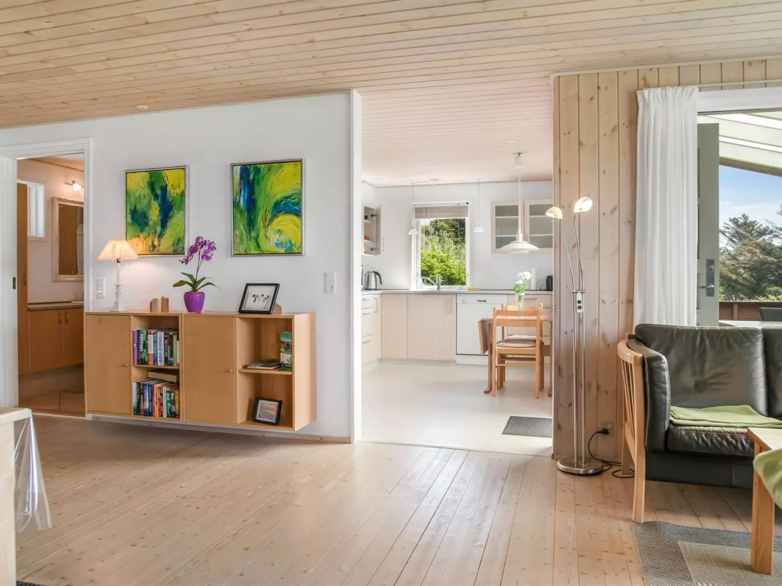 "Söffren" - 350m from the sea-Drinnen