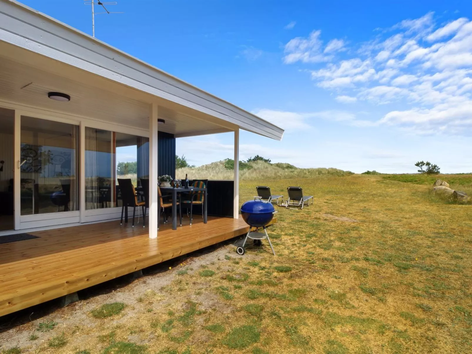 "Berndt" - 50m from the sea-Outside