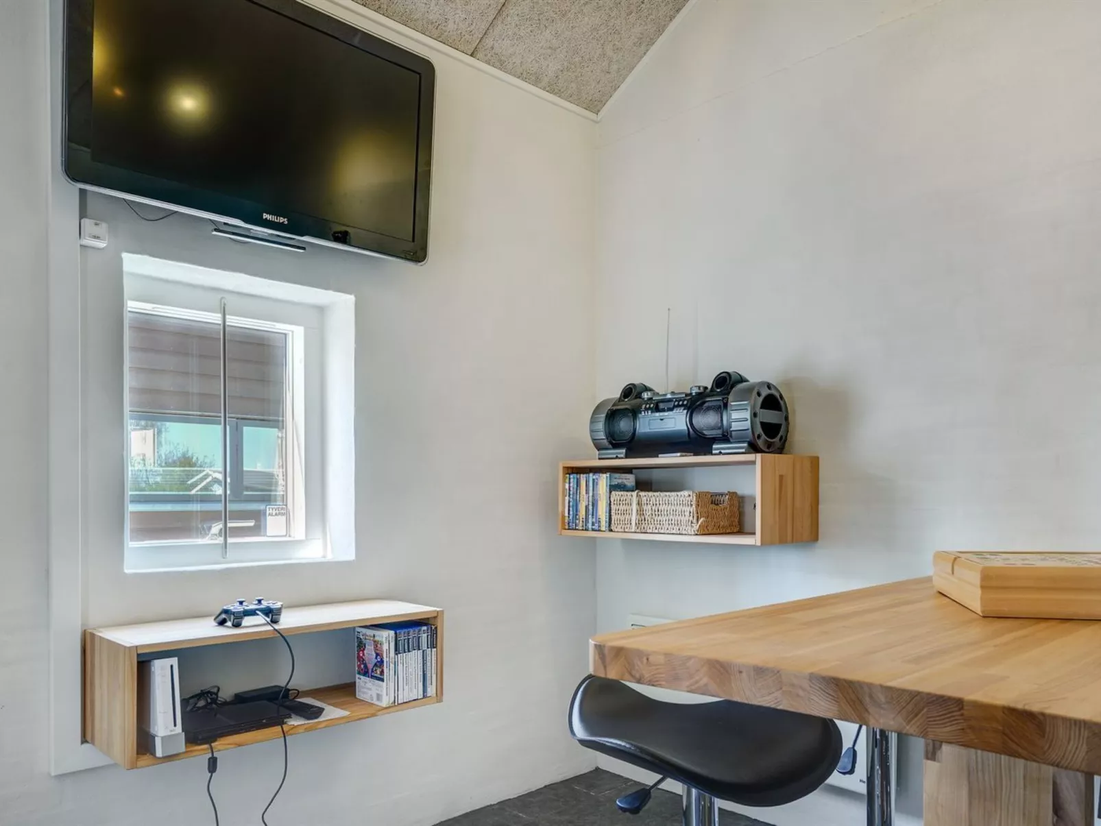 "Hans" - 700m from the sea-Inside