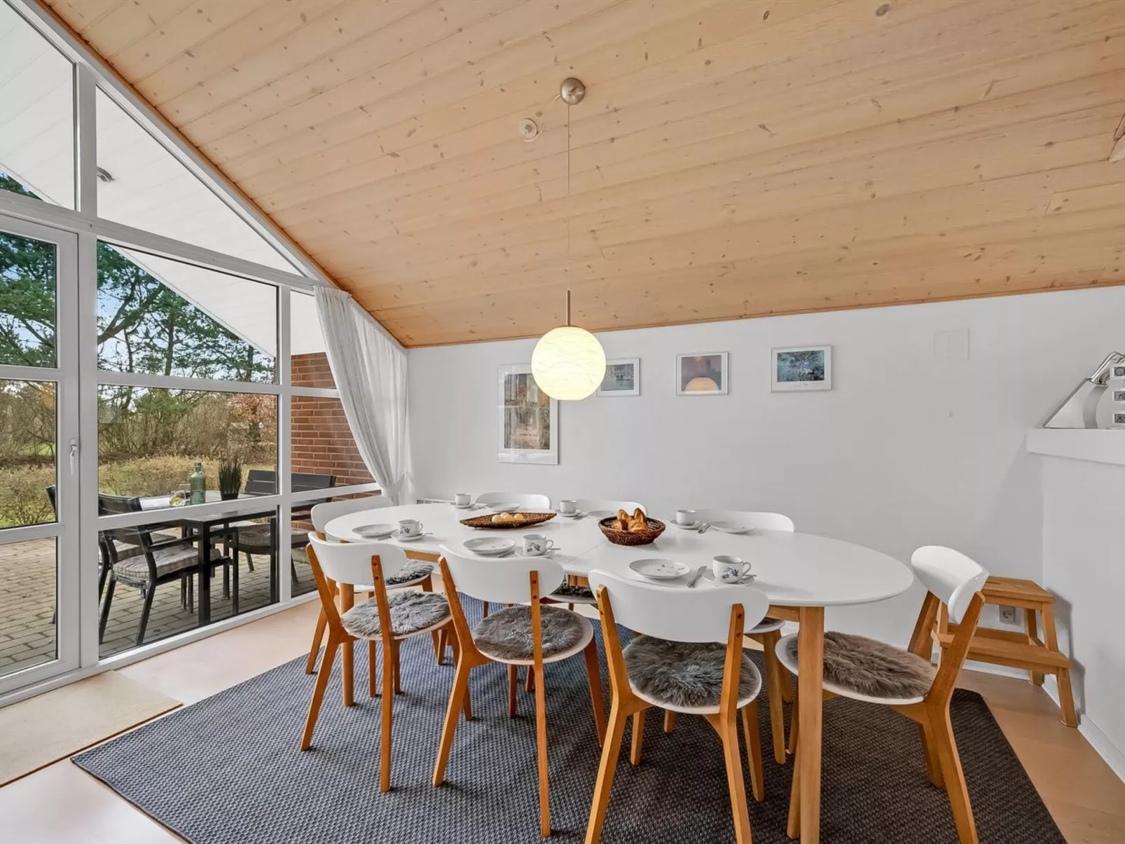 "Herminia" - 350m to the fjord-Dedans