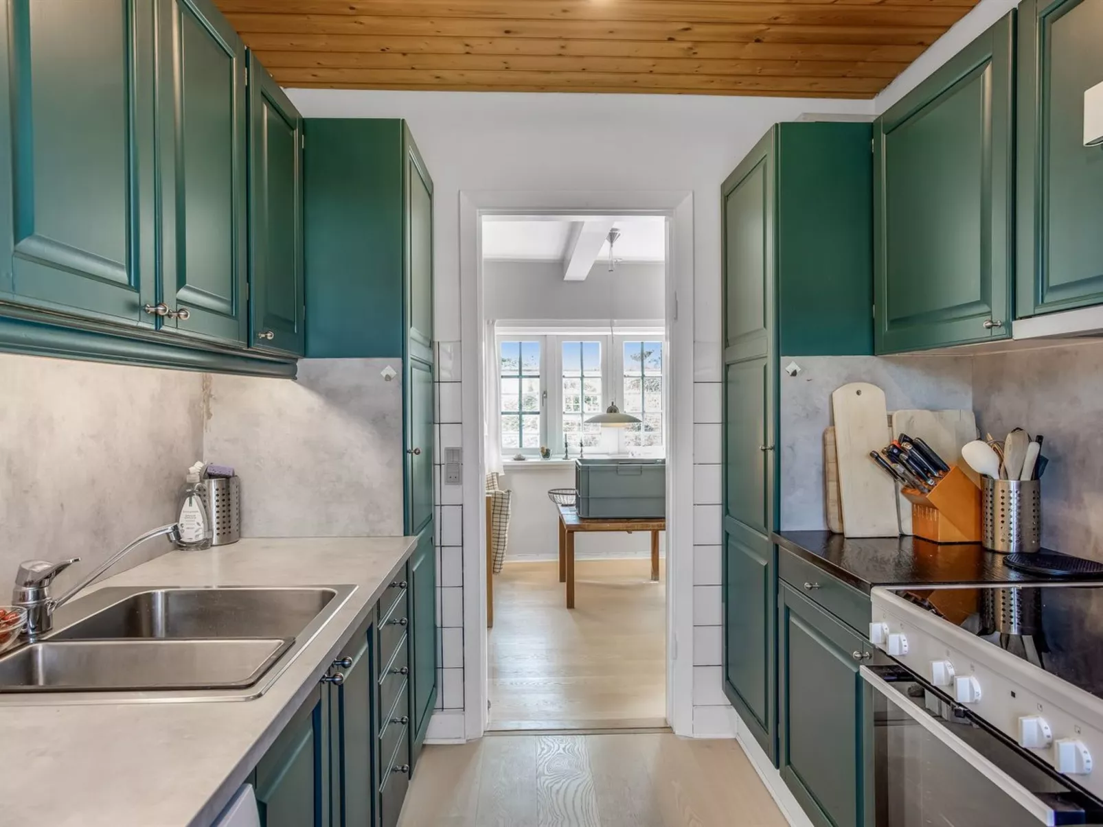 "Katerina" - 100m from the sea-Drinnen