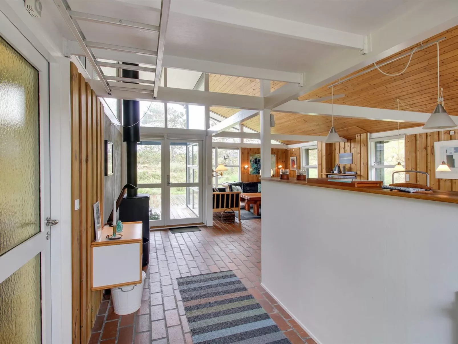 "Alin" - 600m from the sea-Drinnen