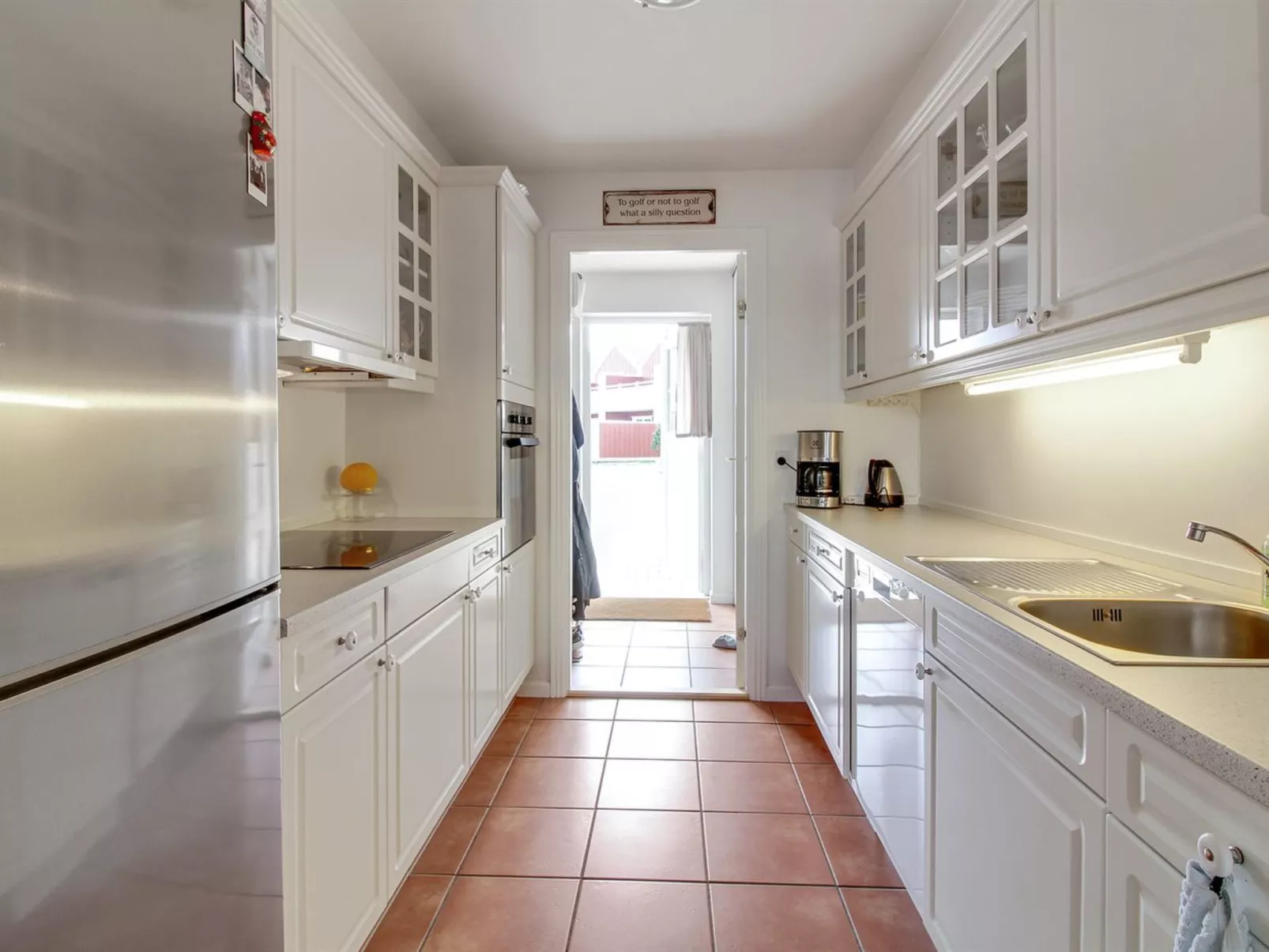 "Vinny" - 1.2km from the sea-Dedans