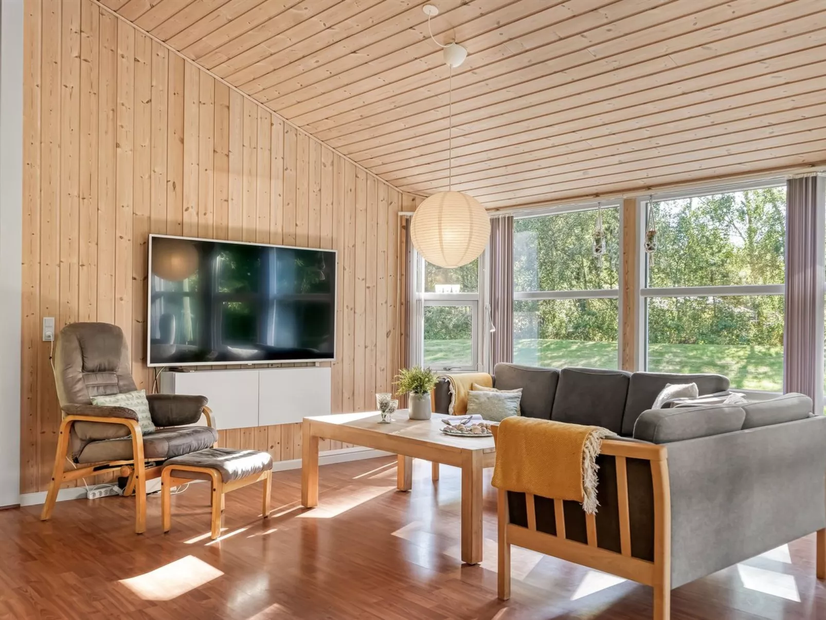 "Barne" - 4km from the sea-Drinnen