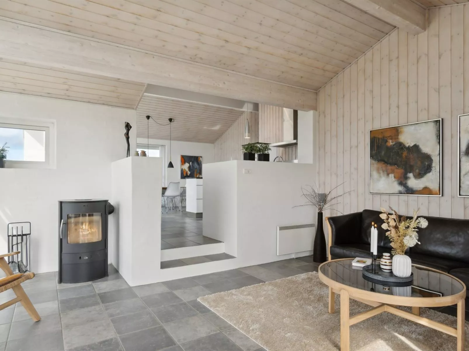 "Ohto" - 281m from the sea-Dedans