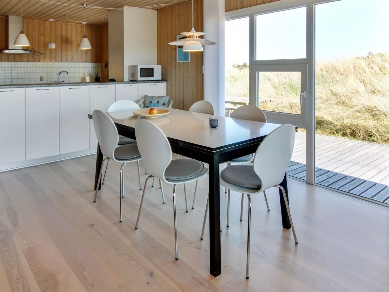 "Gundine" -  from the sea-Dedans