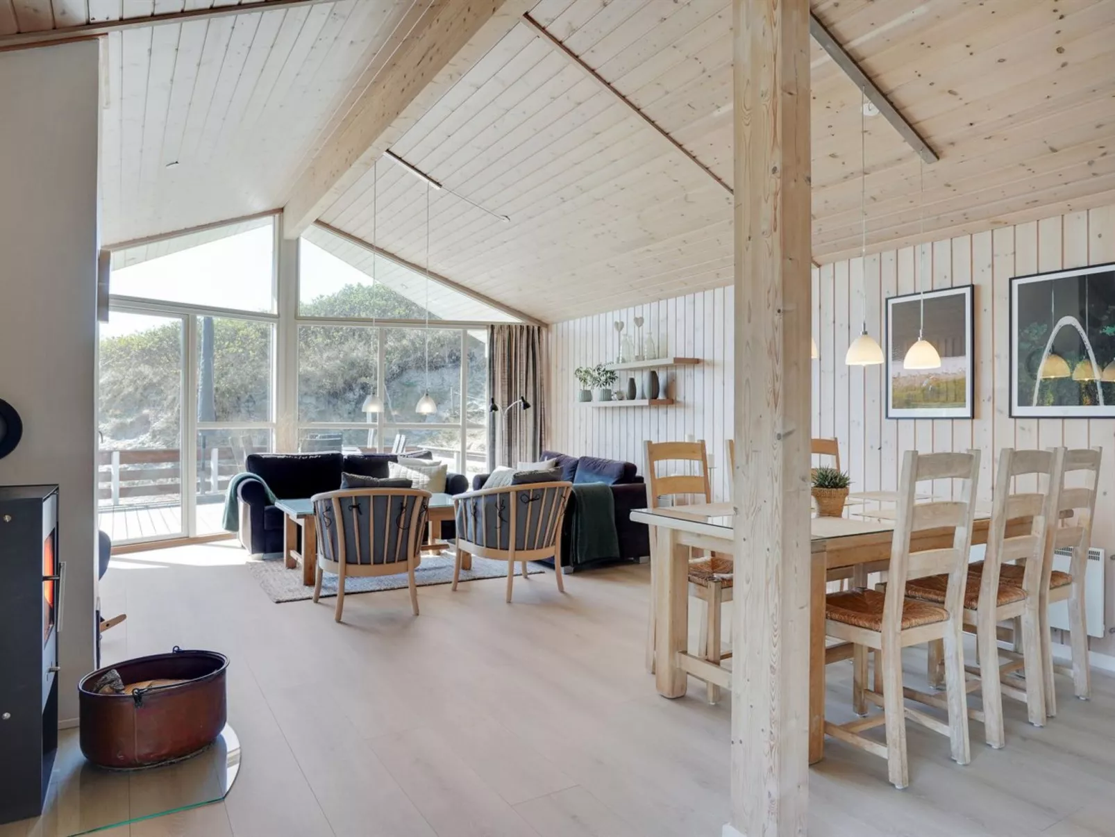 "Wilke" -  from the sea-Dedans