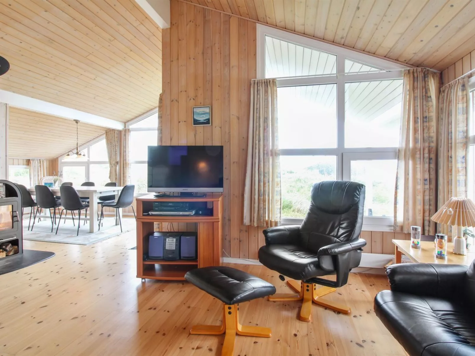 "Gamal" - 400m from the sea-Inside