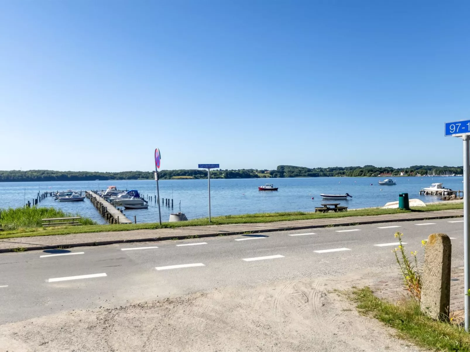 "Star" - 100m from the sea-Dehors