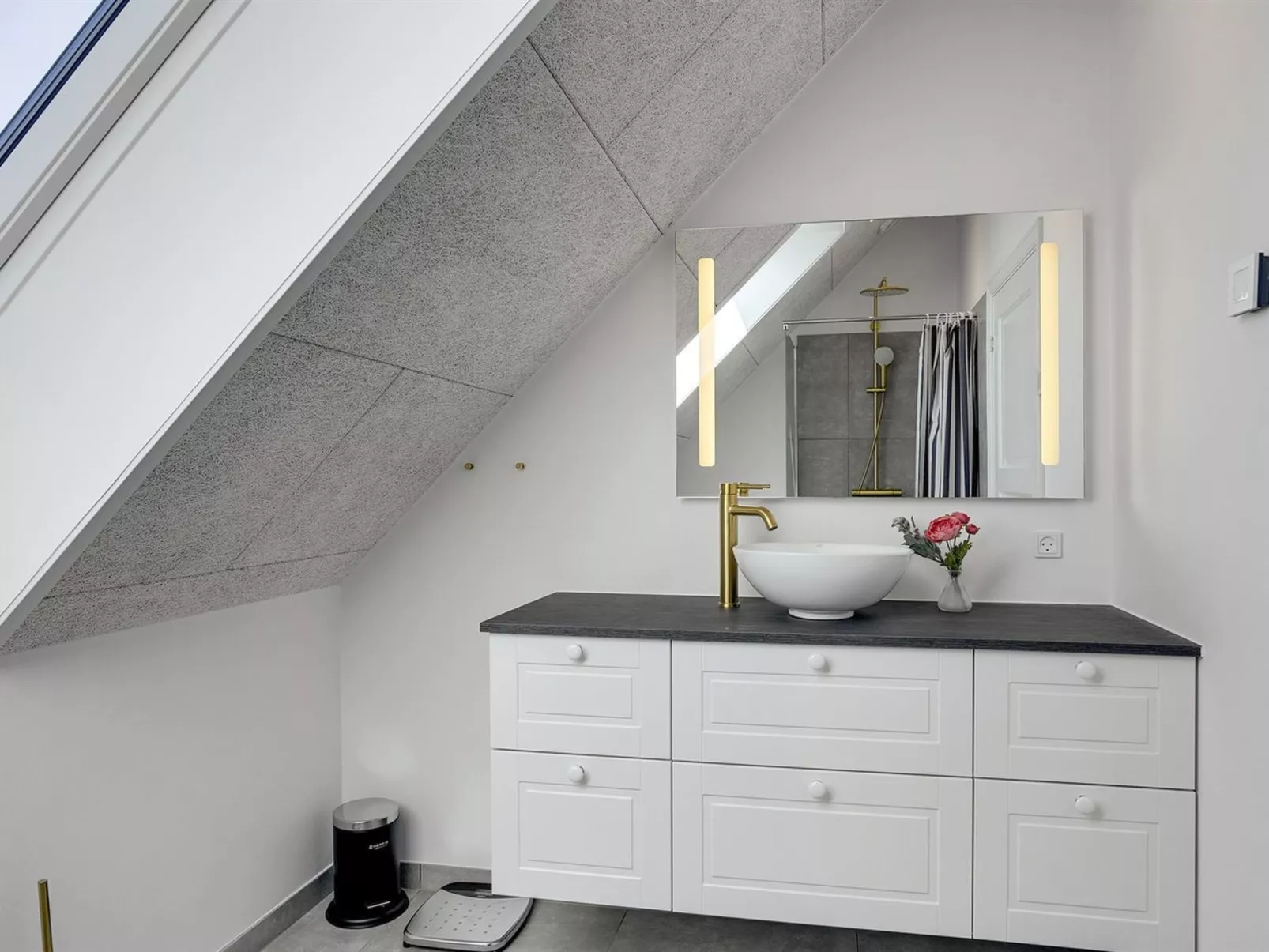 "Alf" - 200m from the sea-Inside