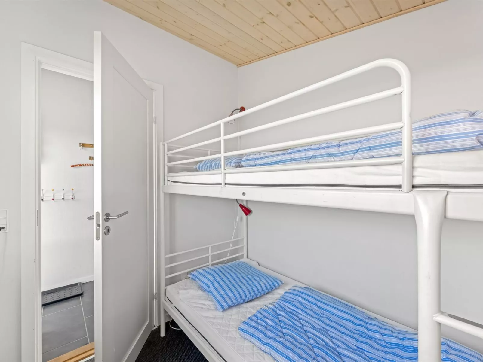 "Fabio" - 450m from the sea-Dedans