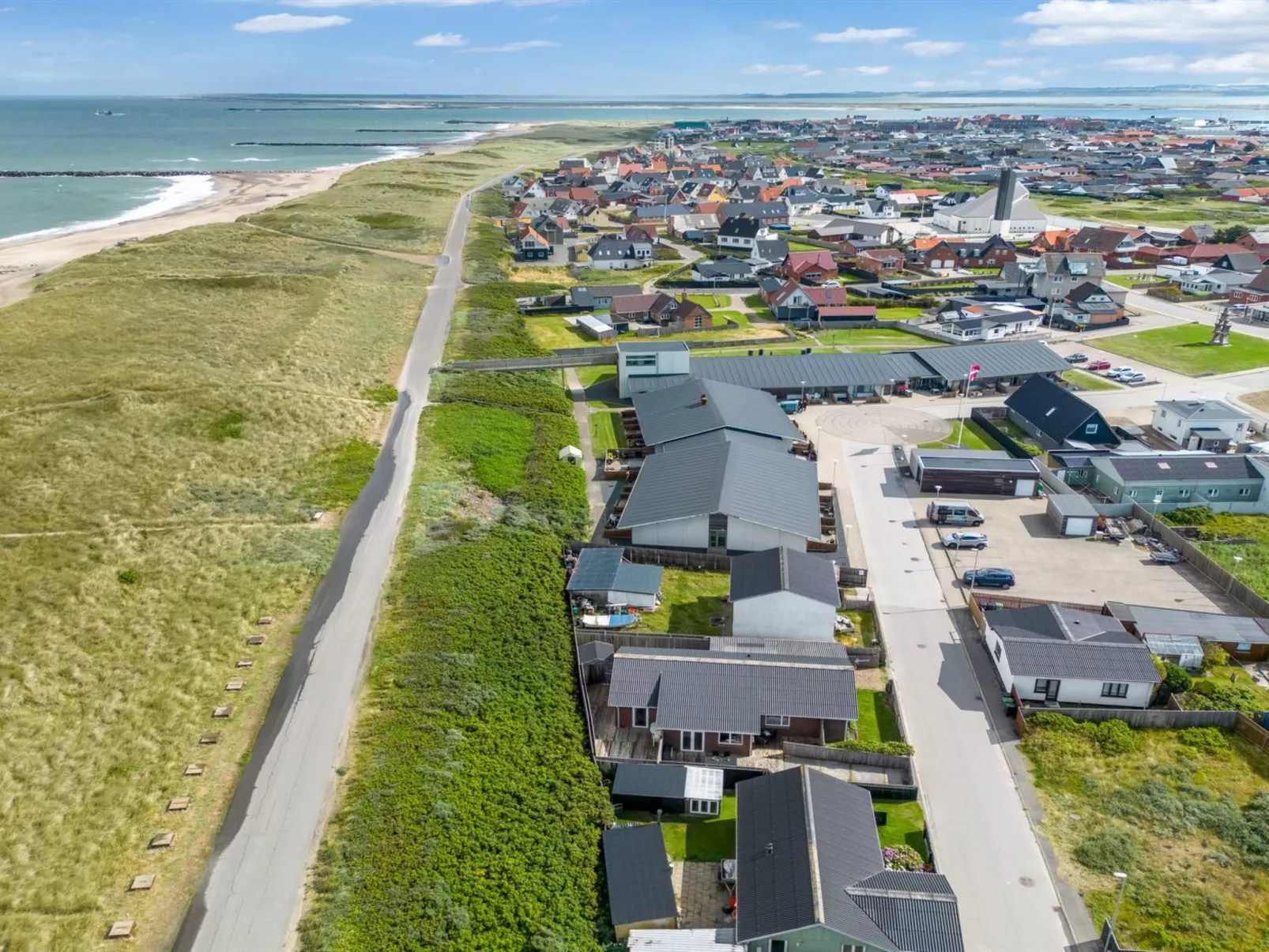 "Heming" - 100m from the sea-Outside