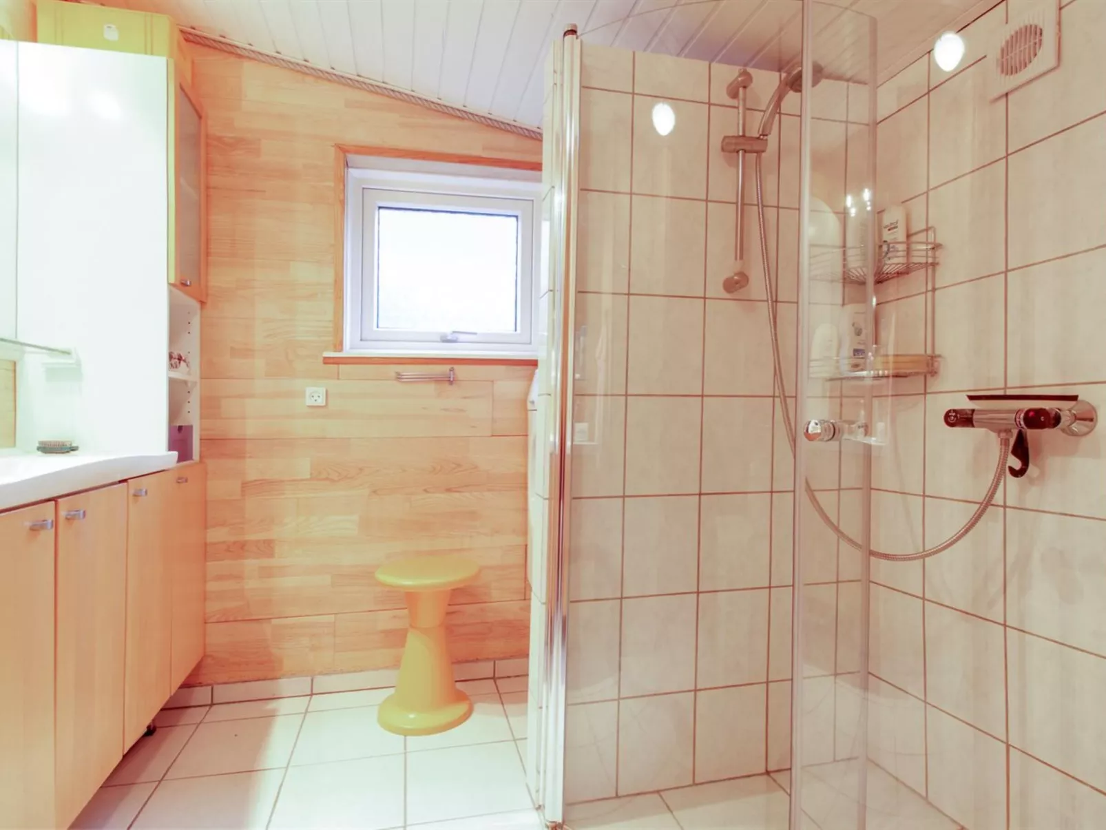 "Lilibeth" - 300m from the sea-Inside