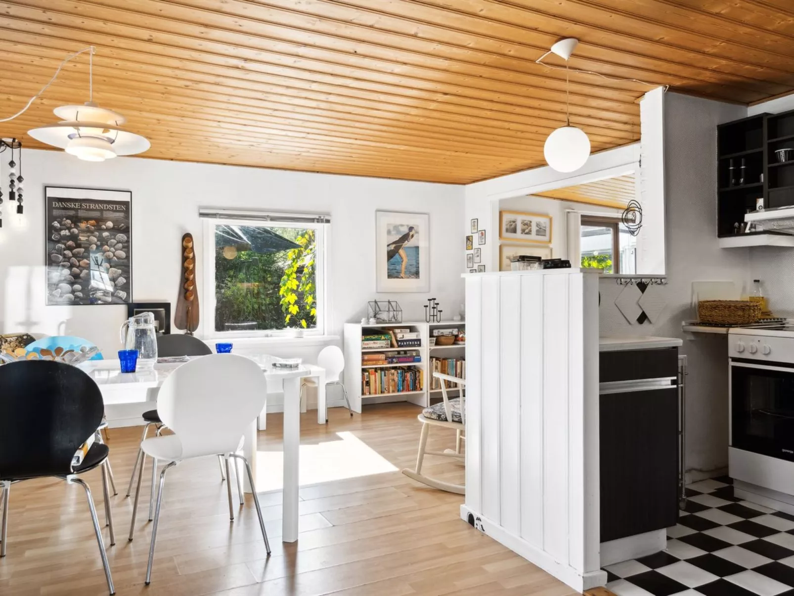 "Annamie" - 650m from the sea-Drinnen