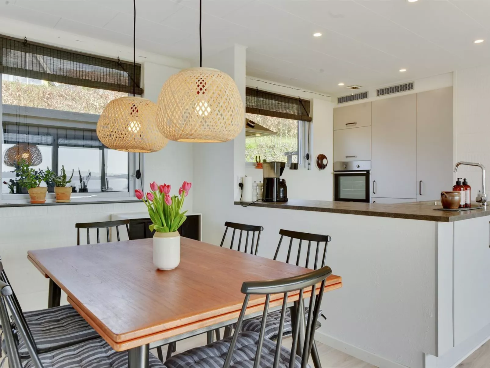 "Karli" - 330m to the fjord-Inside