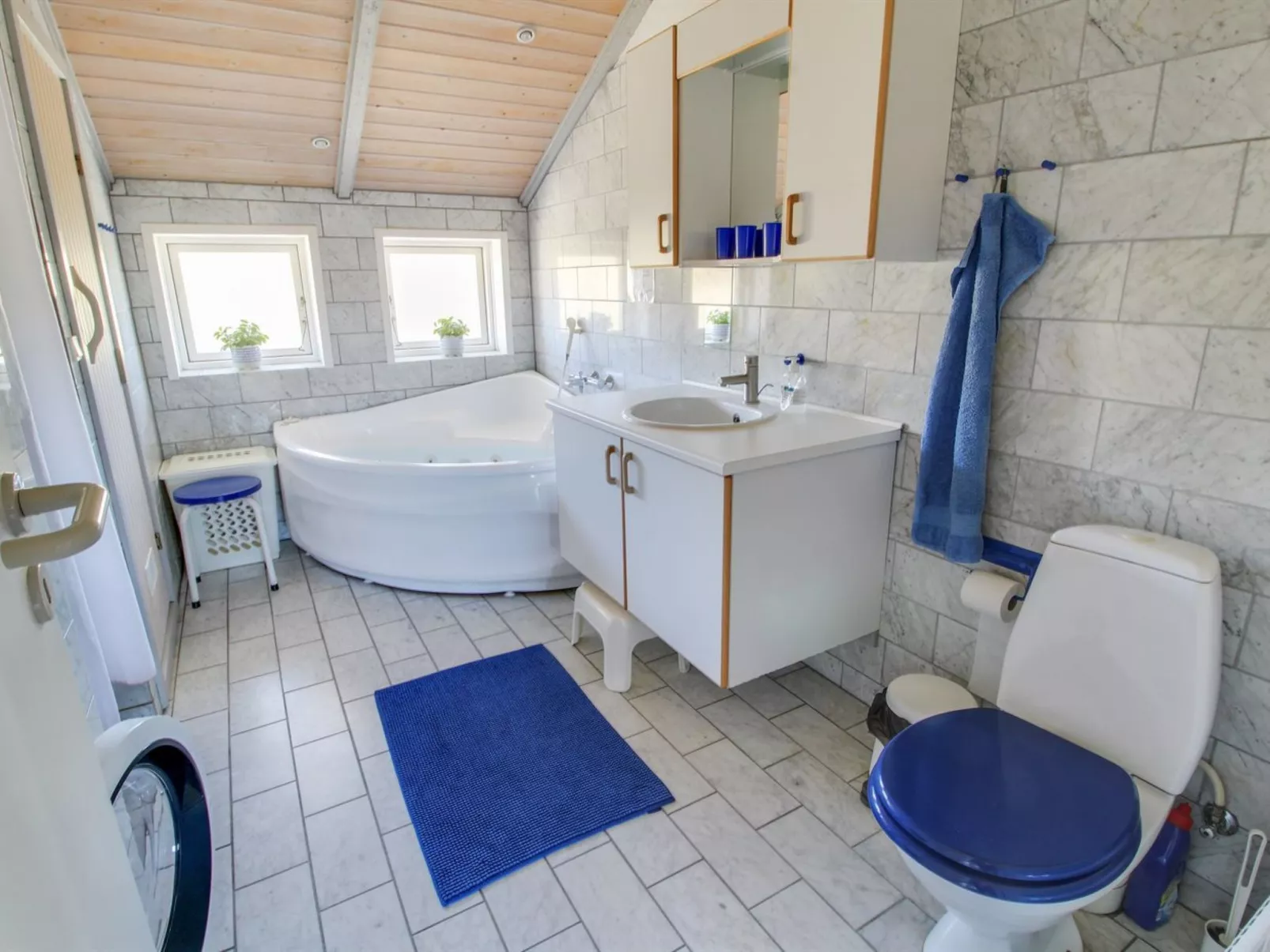 "Wikar" - 50m from the sea-Inside