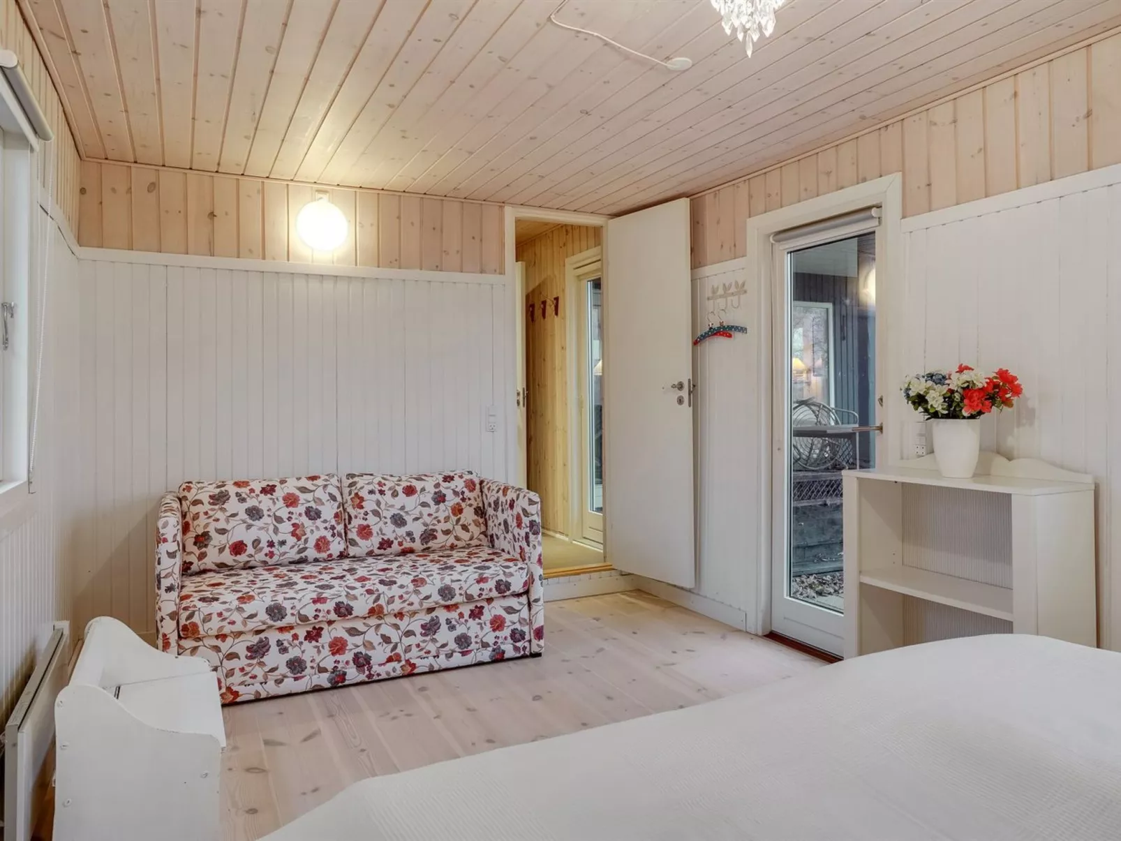 "Norell" - 800m from the sea-Inside