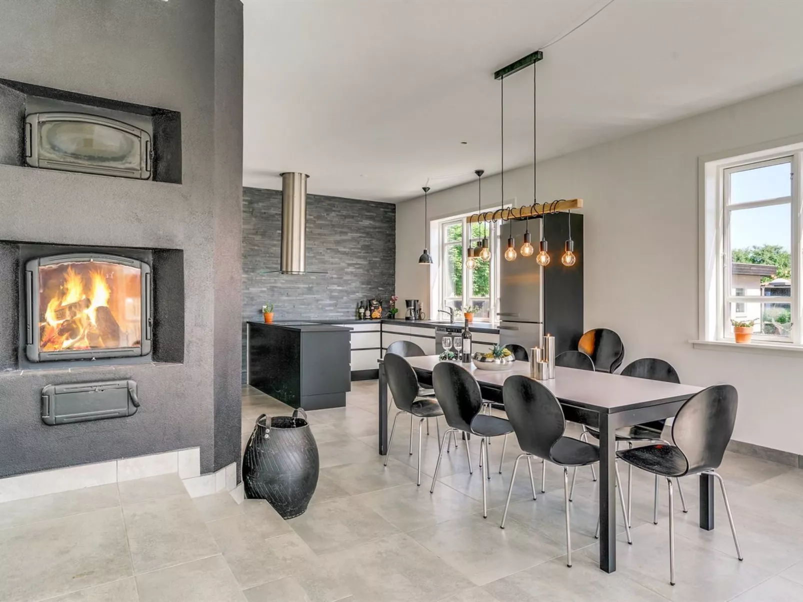 "Sölve" - 900m from the sea-Drinnen