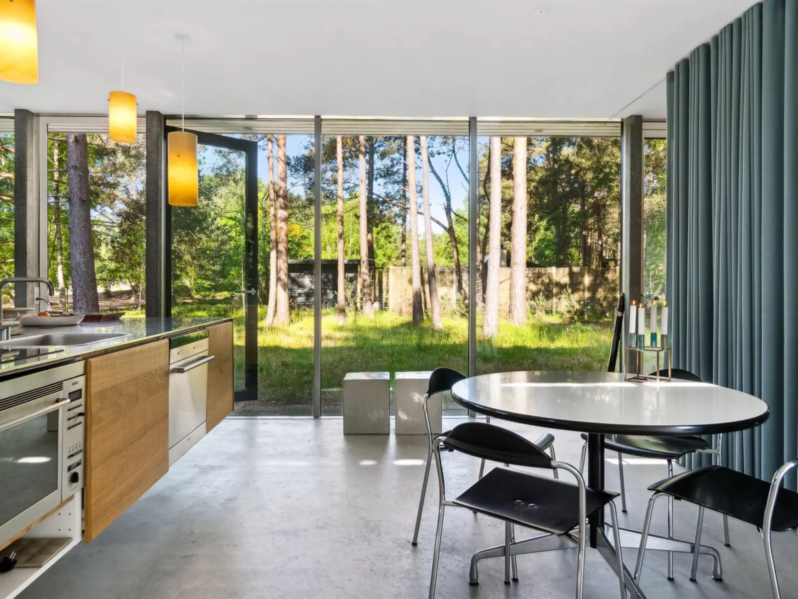 "Antim" - 200m from the sea-Inside