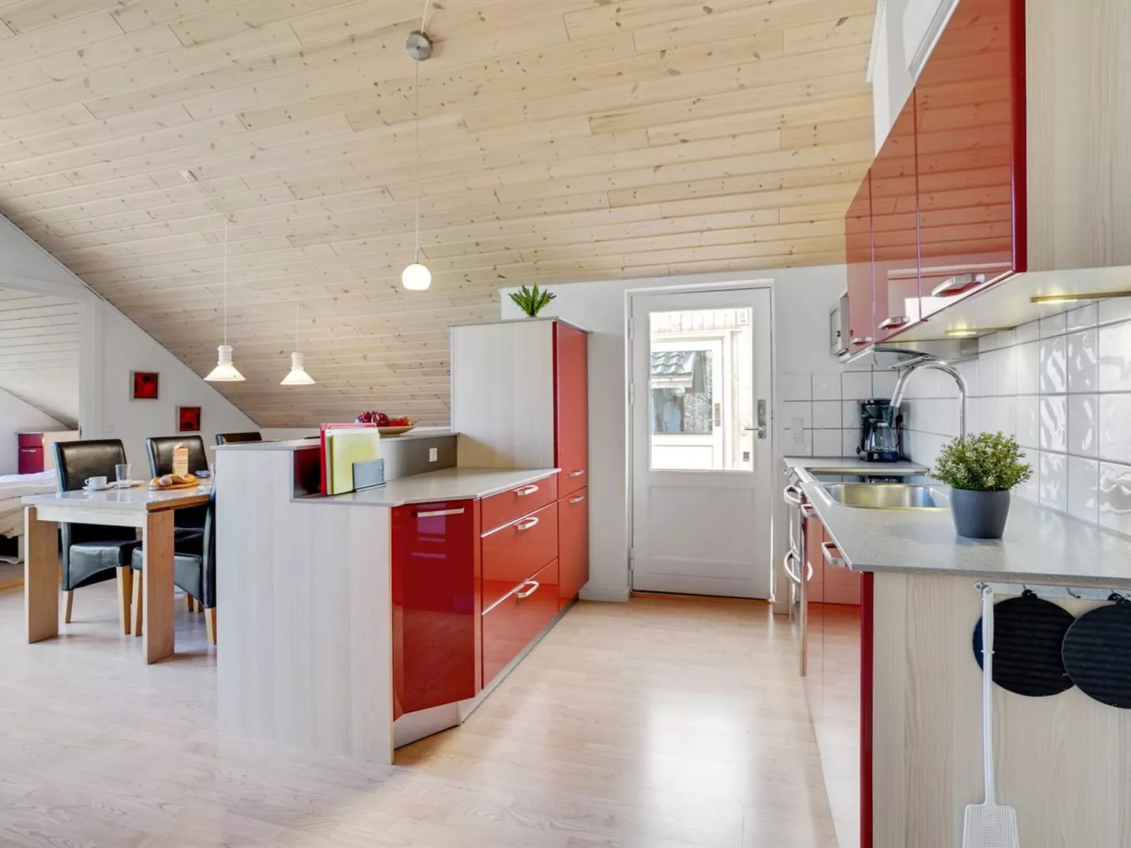 "Tiia" - 29km from the sea-Drinnen