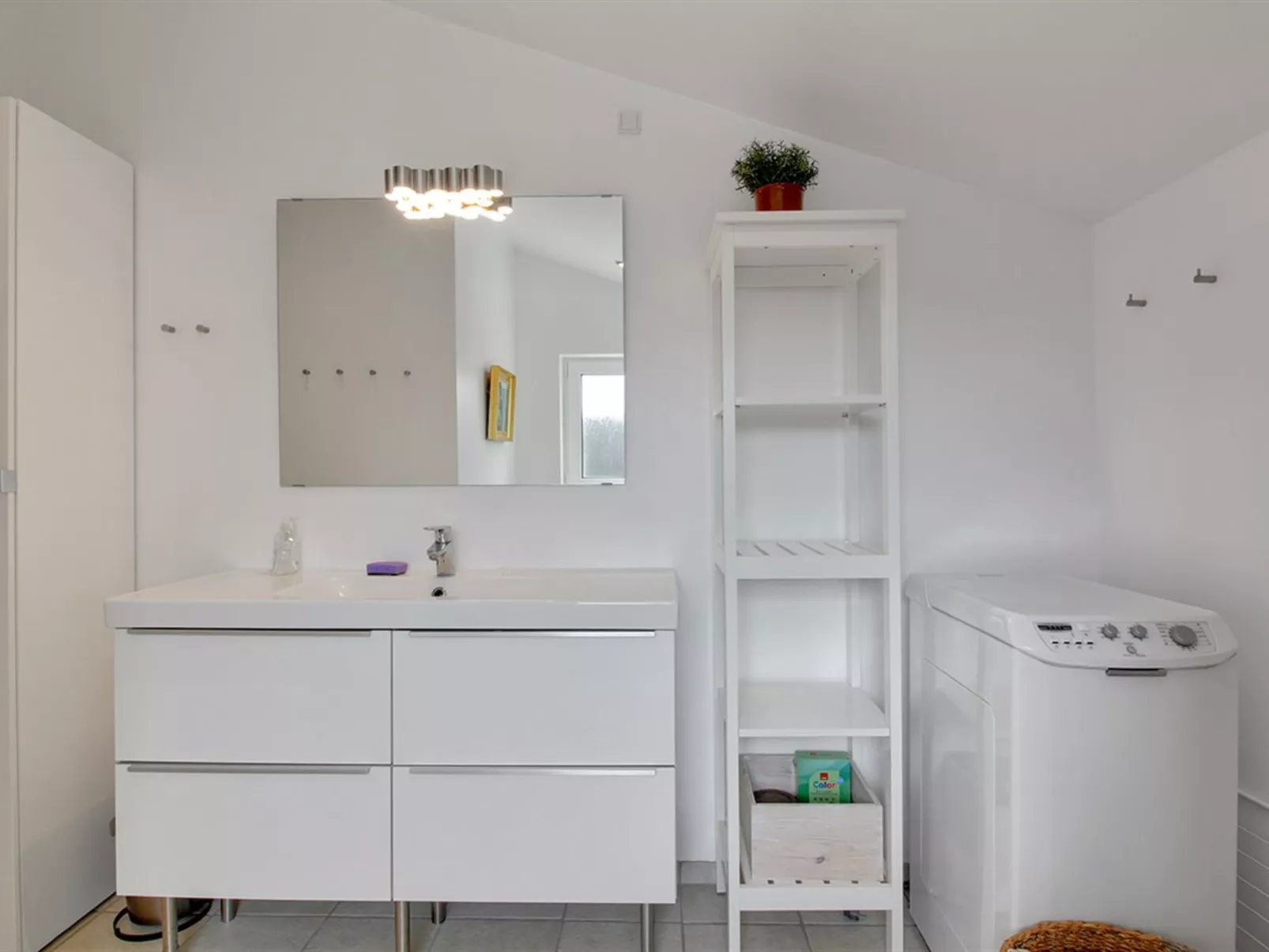 "Ingemar" - 100m from the sea-Dedans