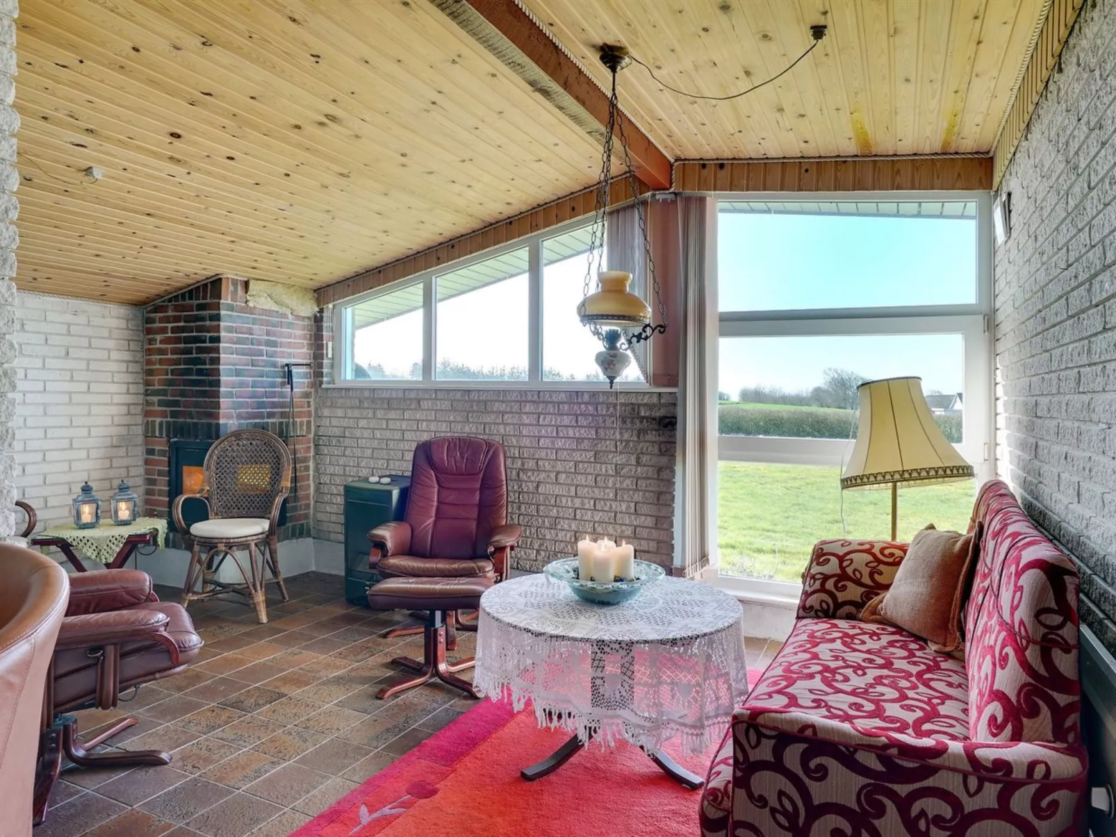 "Anselma" - 800m to the fjord - Inside