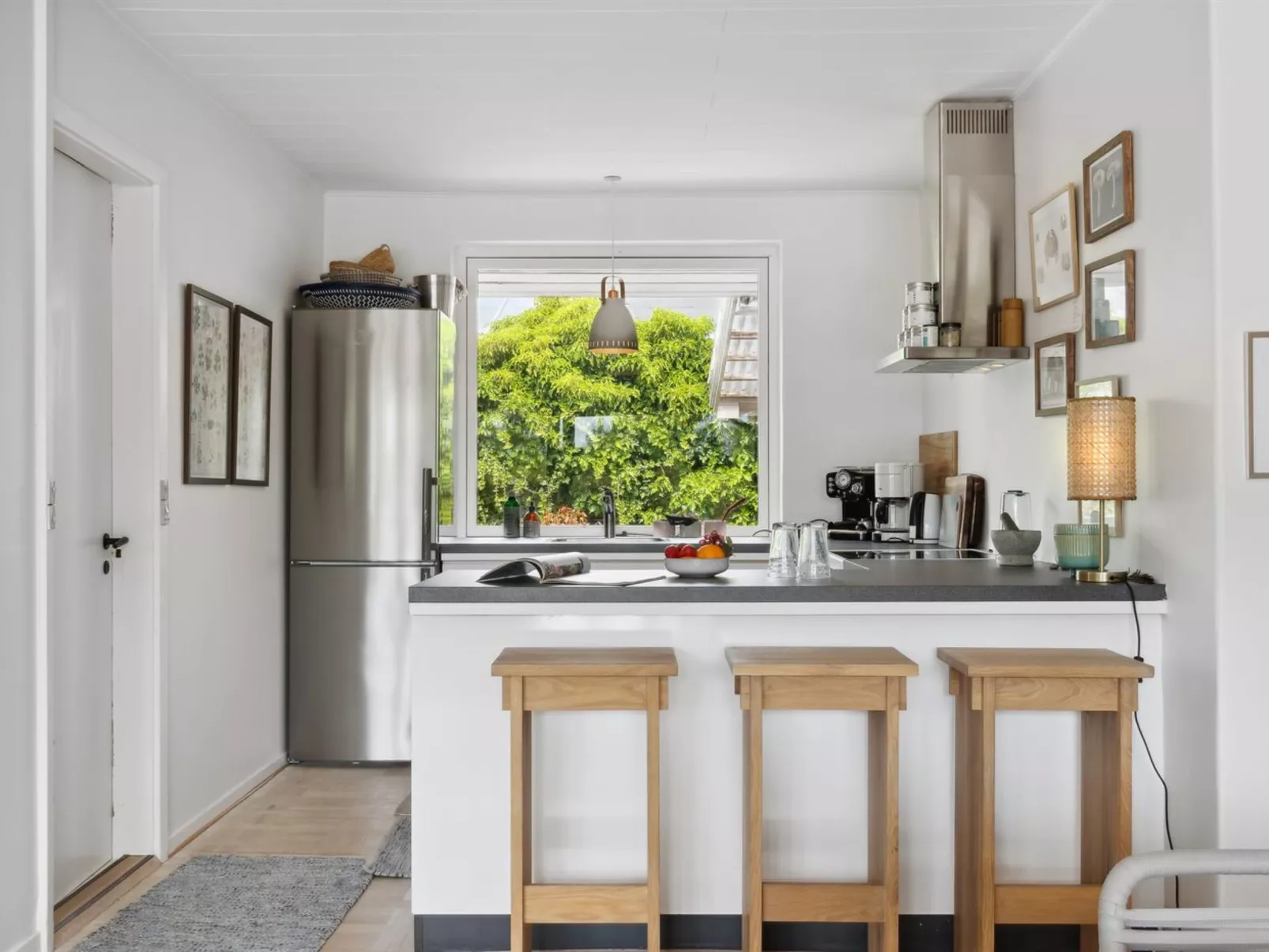 "Tonia" - 290m from the sea-Inside