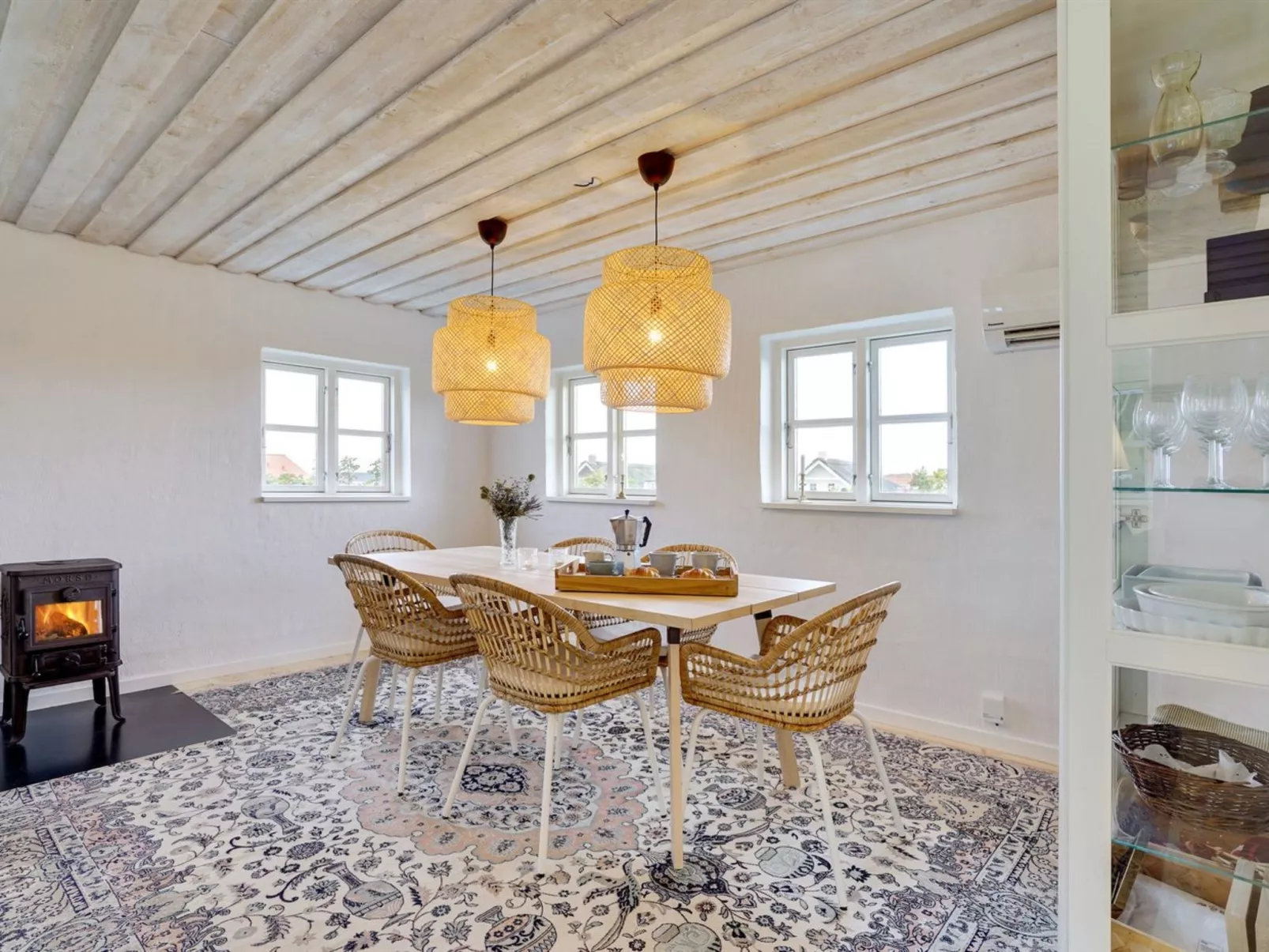 "Meindor" - 350m from the sea-Inside