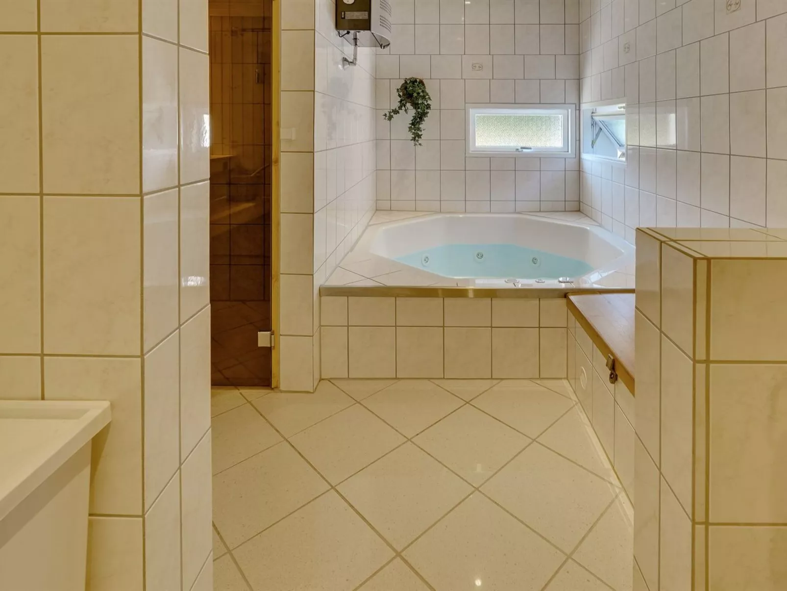 "Sora" - 2km from the sea-Drinnen