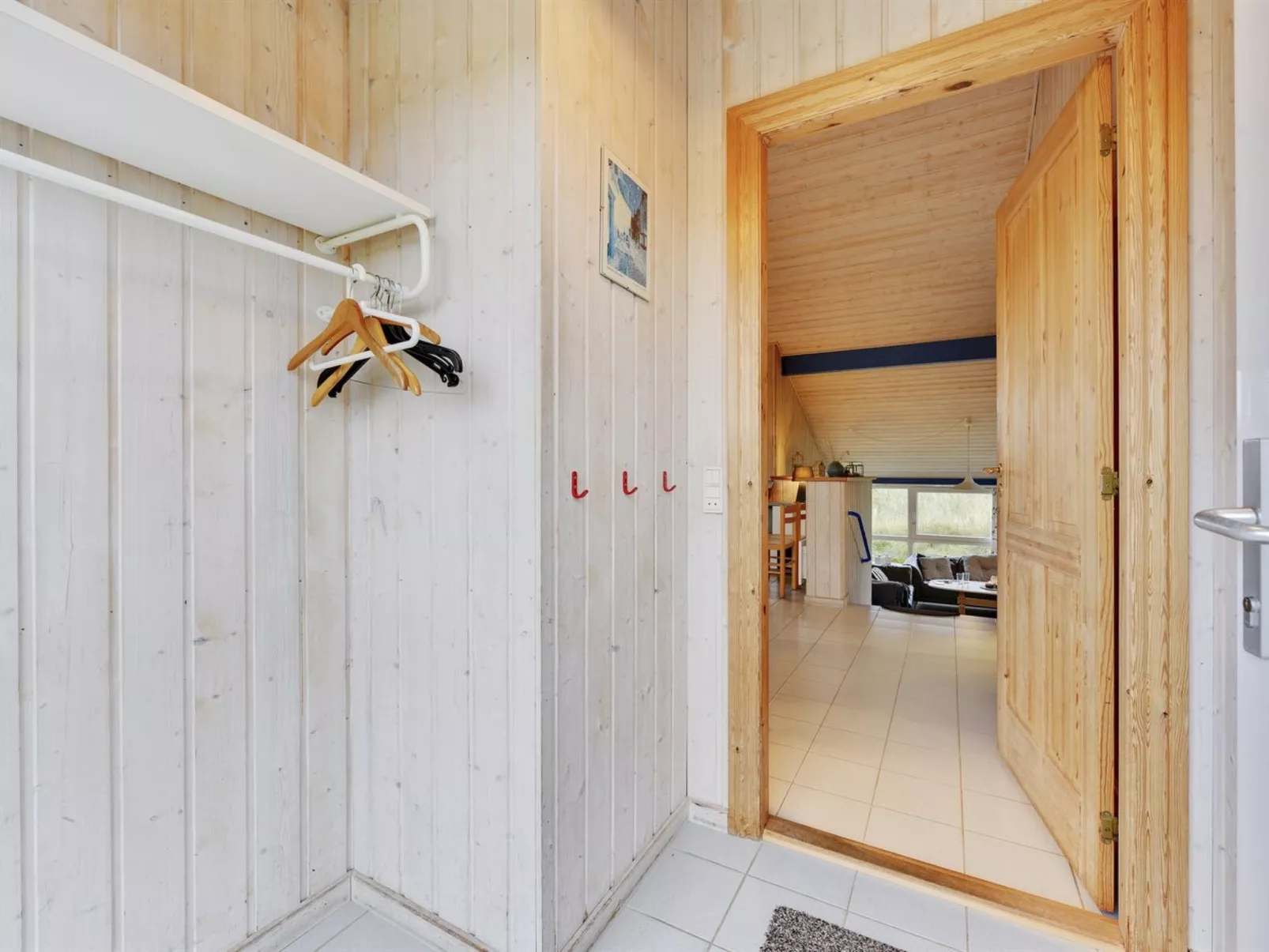 "Anita" - 500m from the sea-Dedans