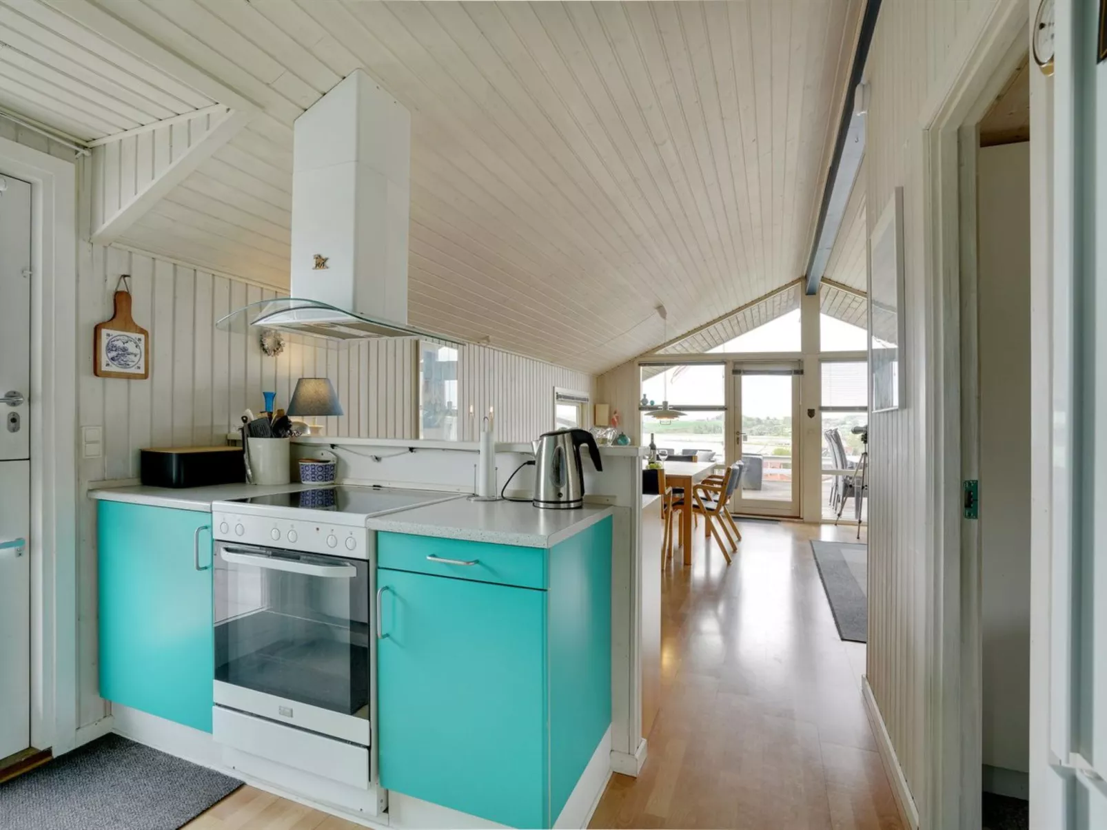 "Heimeram" - 150m from the sea-Dedans