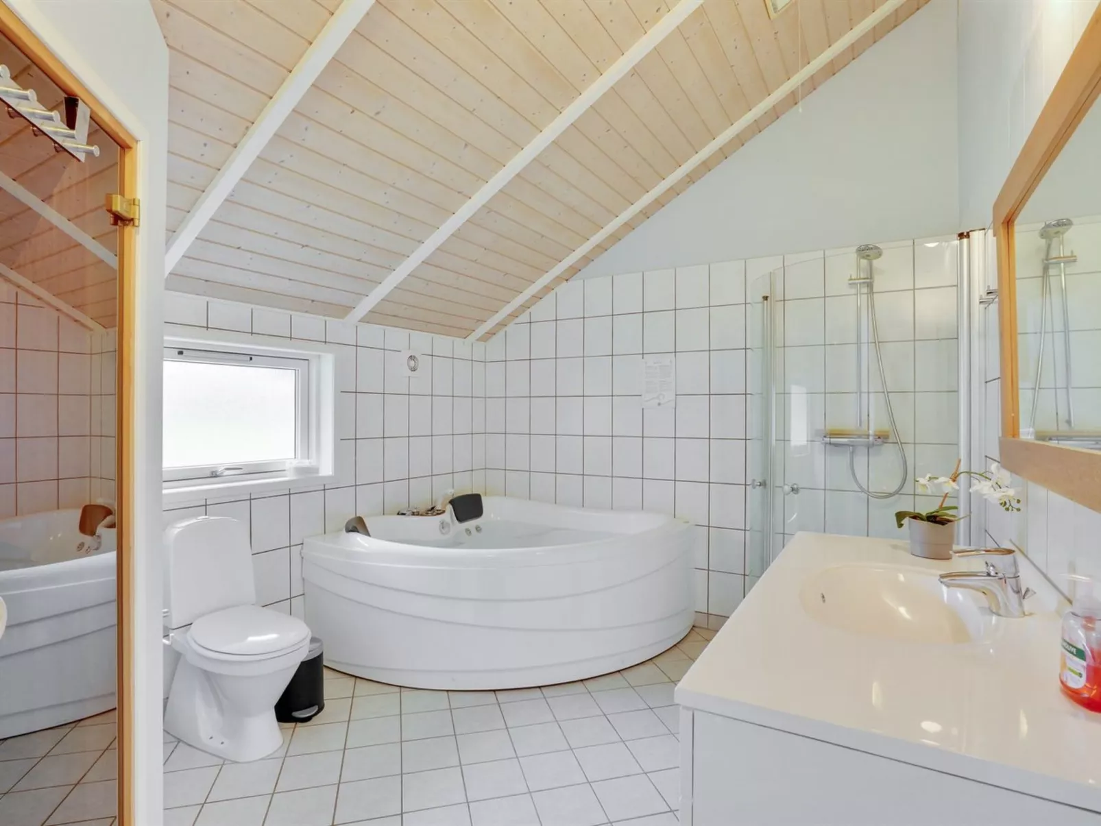 "Arnika" - 28km from the sea-Inside