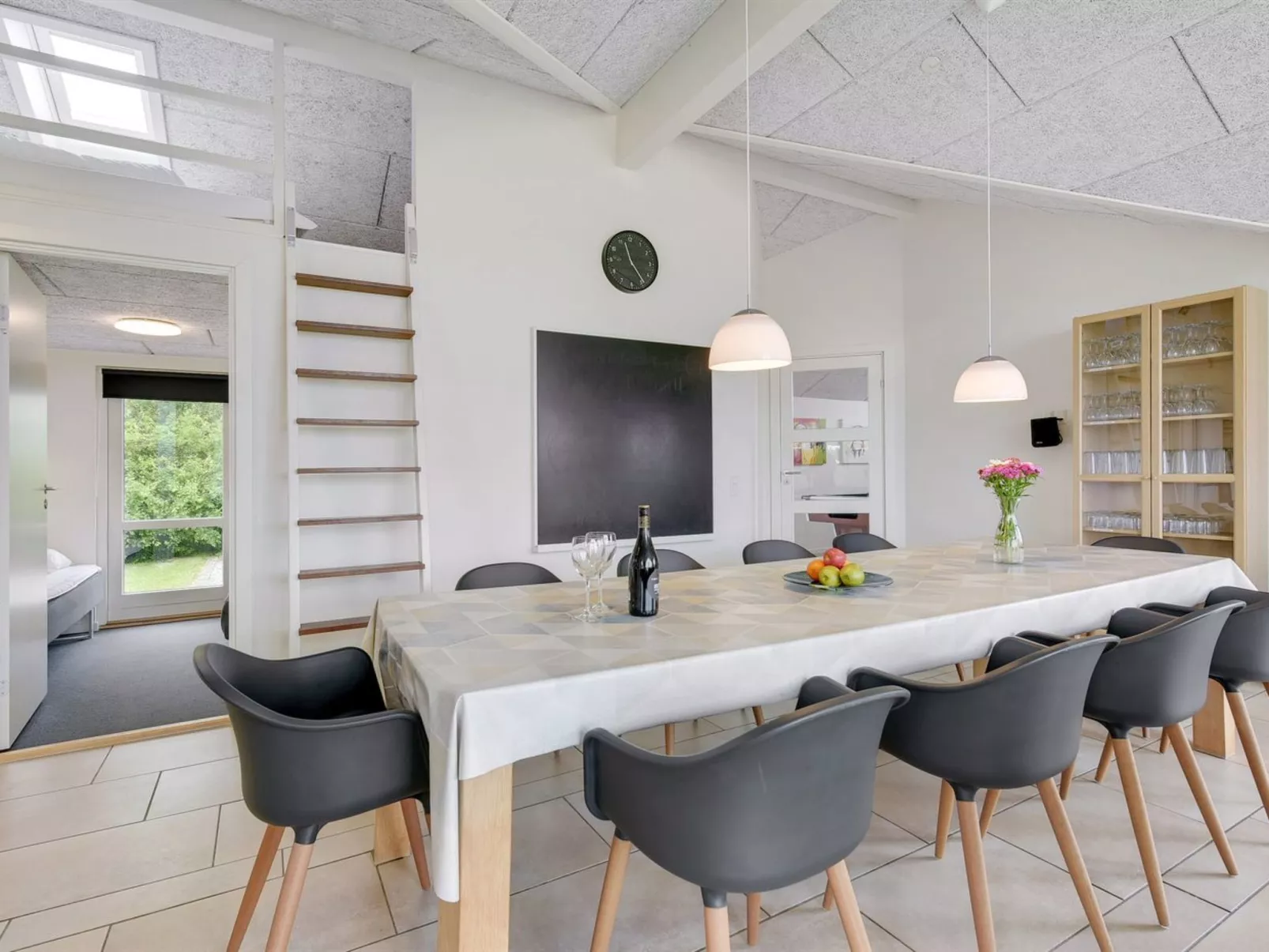 "Finja" - 500m from the sea-Dedans