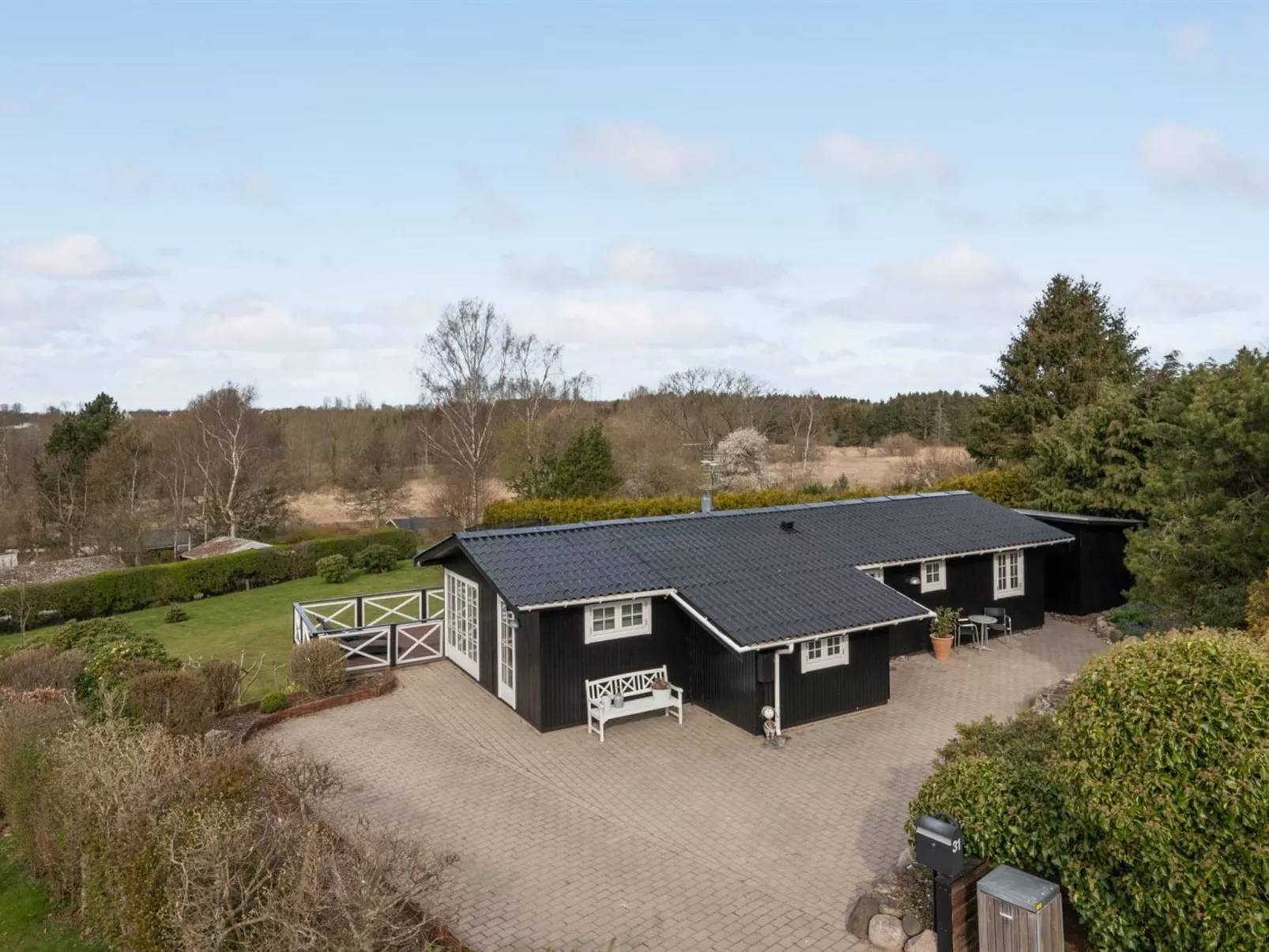 "Ylermi" - 1.5km from the sea-Outside