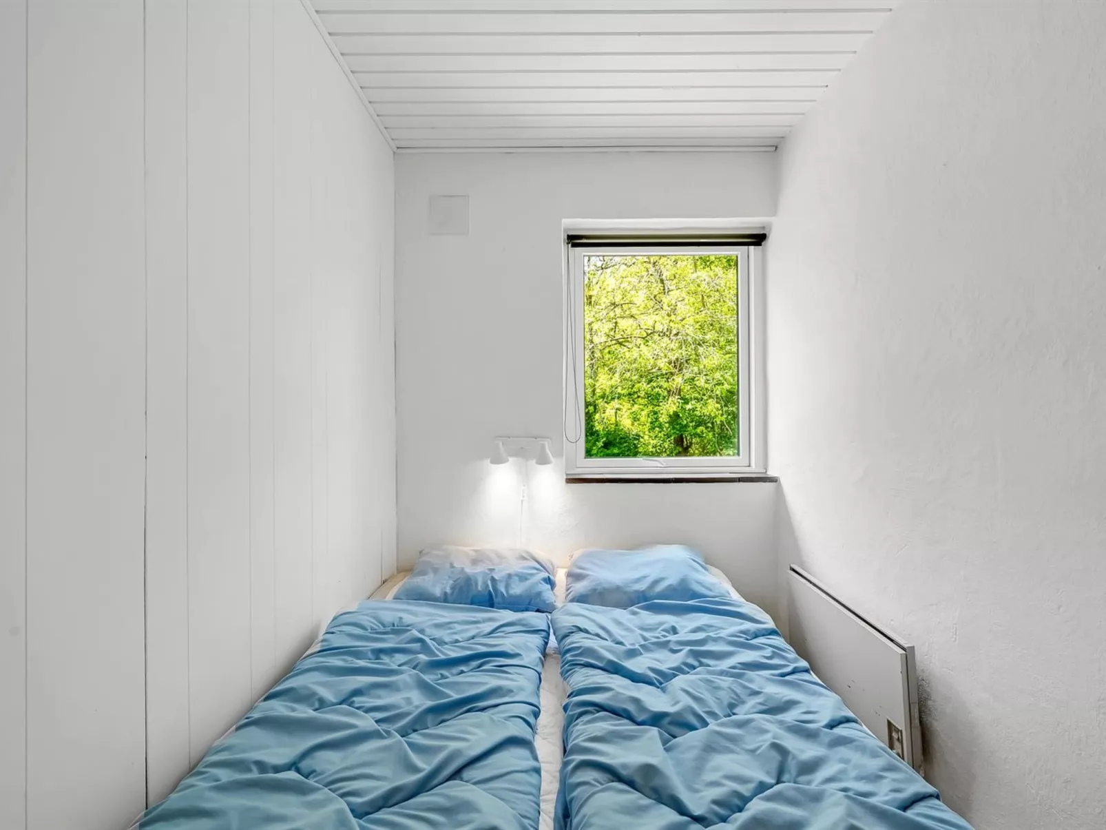 "Aarni" - 250m to the fjord-Inside