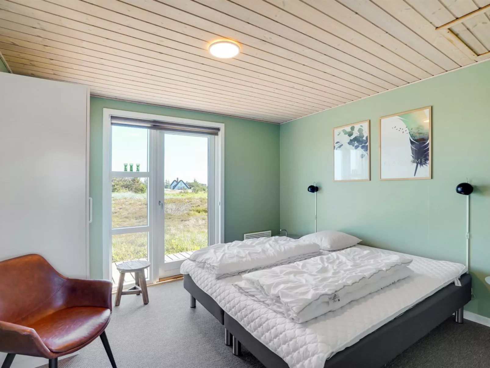 "Eliena" - 500m from the sea-Drinnen