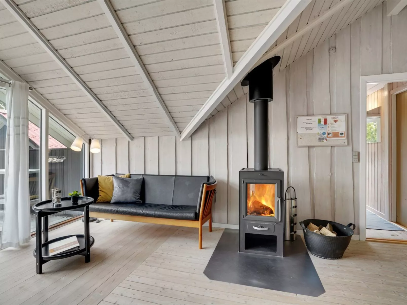 "Rumena" - 800m from the sea-Dedans