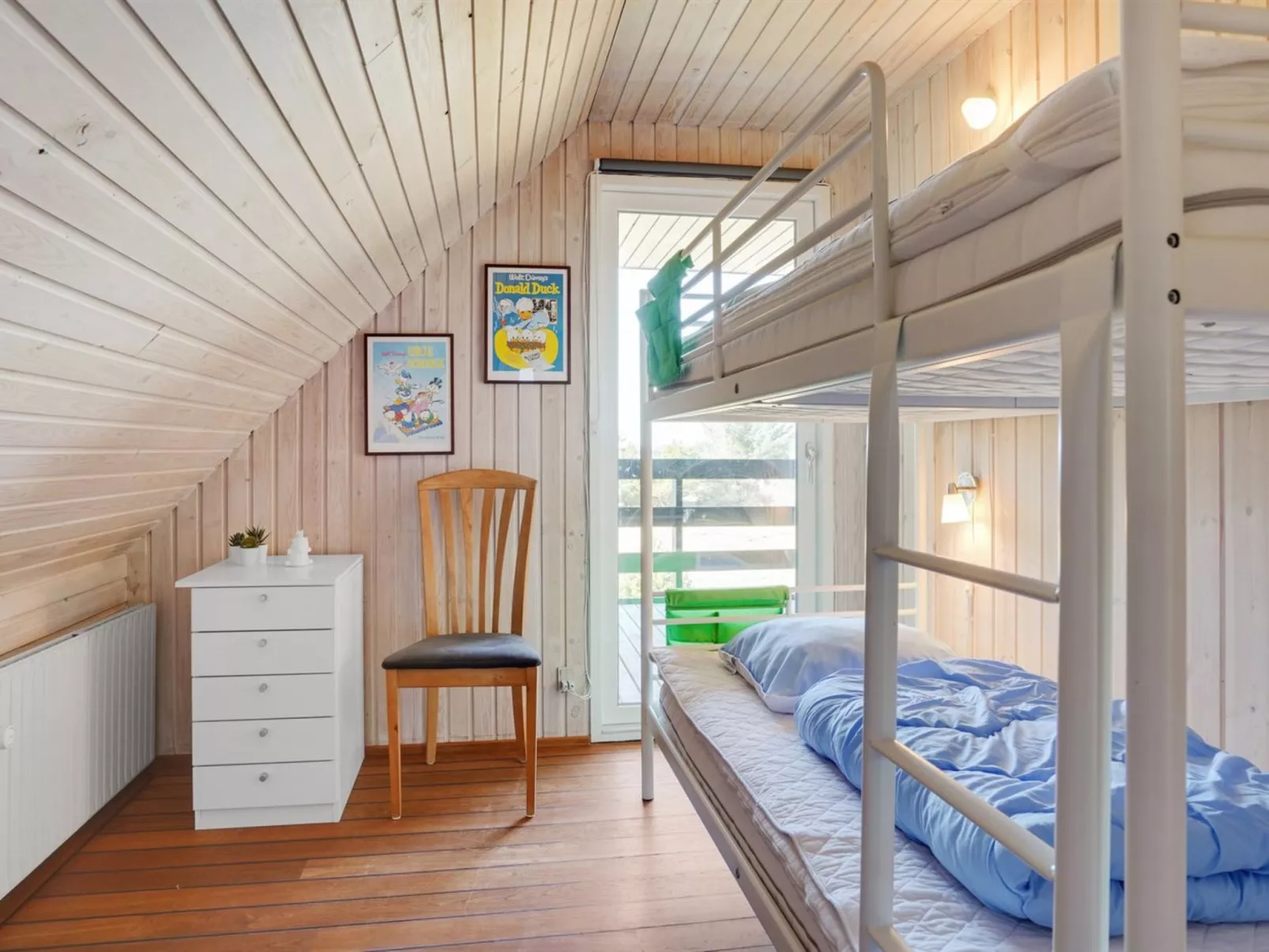 "Gertrudis" - 2km to the fjord-Inside