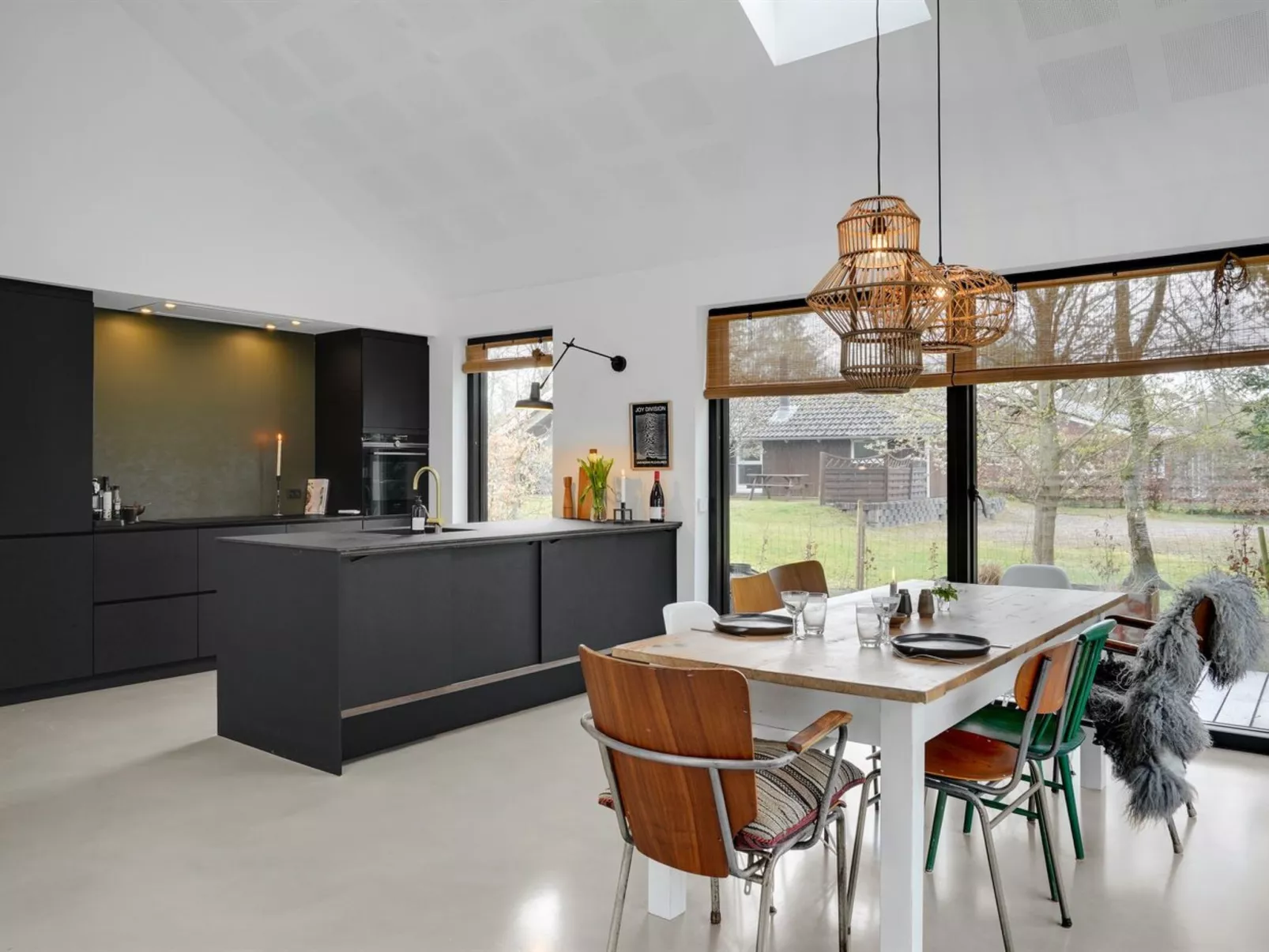 "Michael" - 400m from the sea-Drinnen